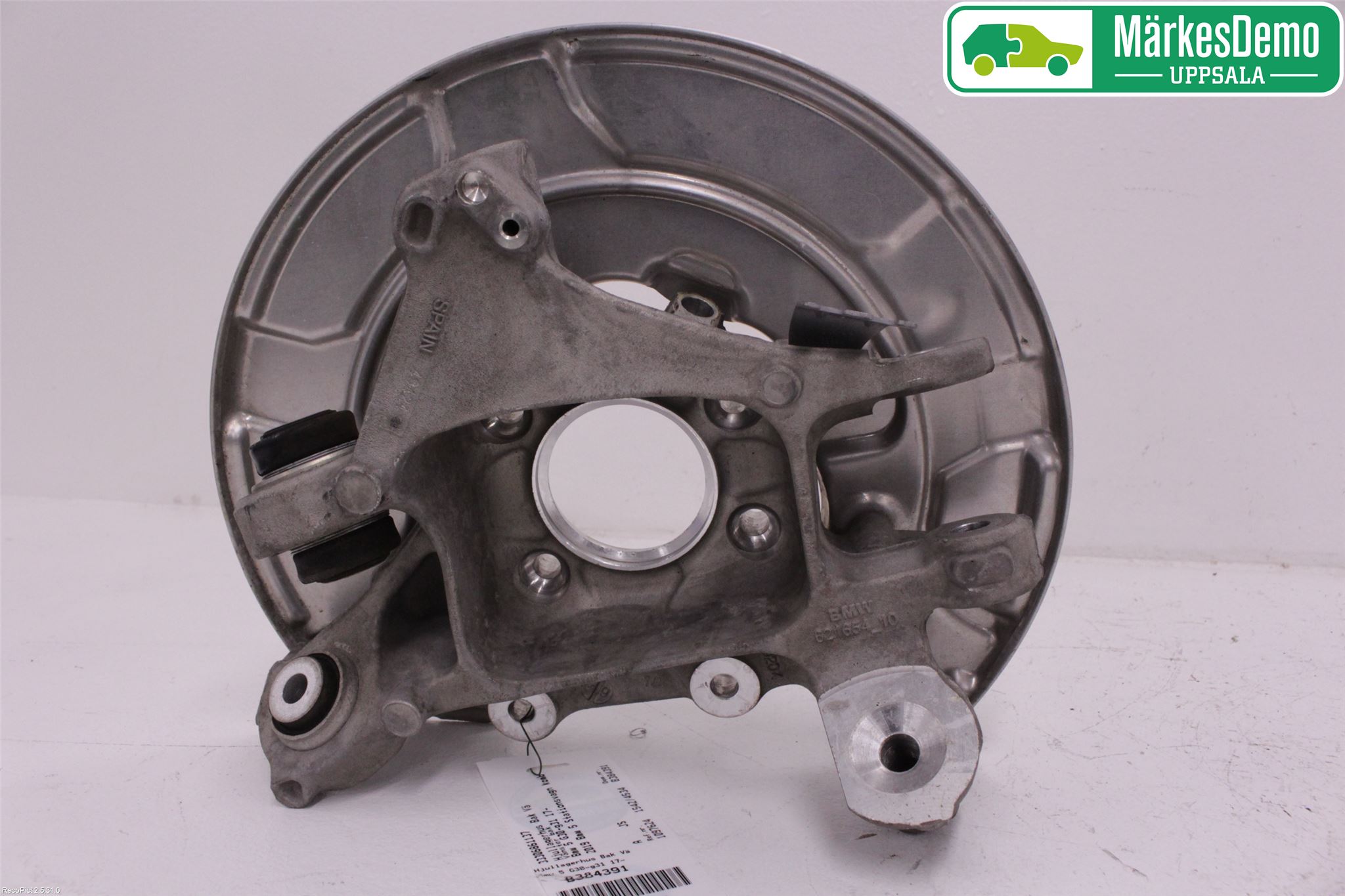 BMW 5 G30/G31/F90 17-23 Hjullagerhus Bak Venstre