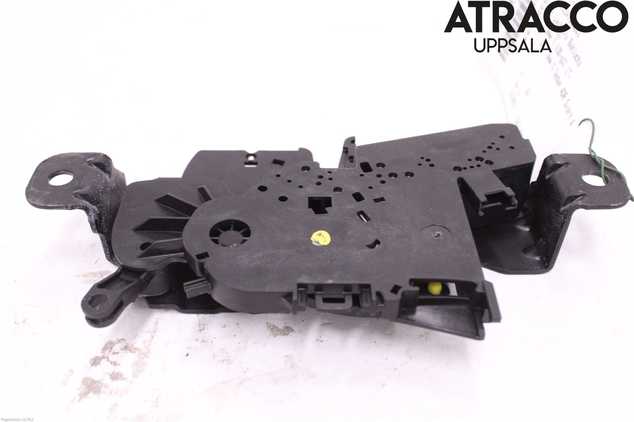 BMW 5 G30/G31/F90 17-23 Bakluke-Lokk Låsekasse