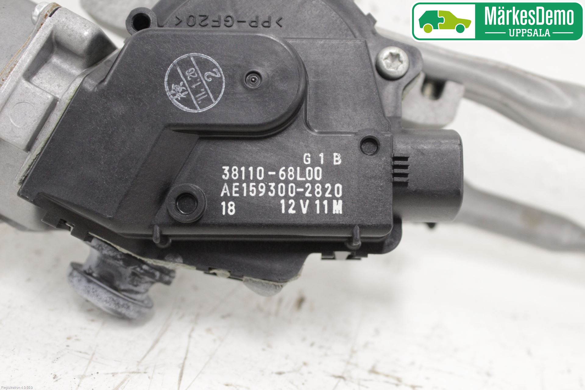Suzuki SWIFT 11-16 Viskeroverføring Frontrute