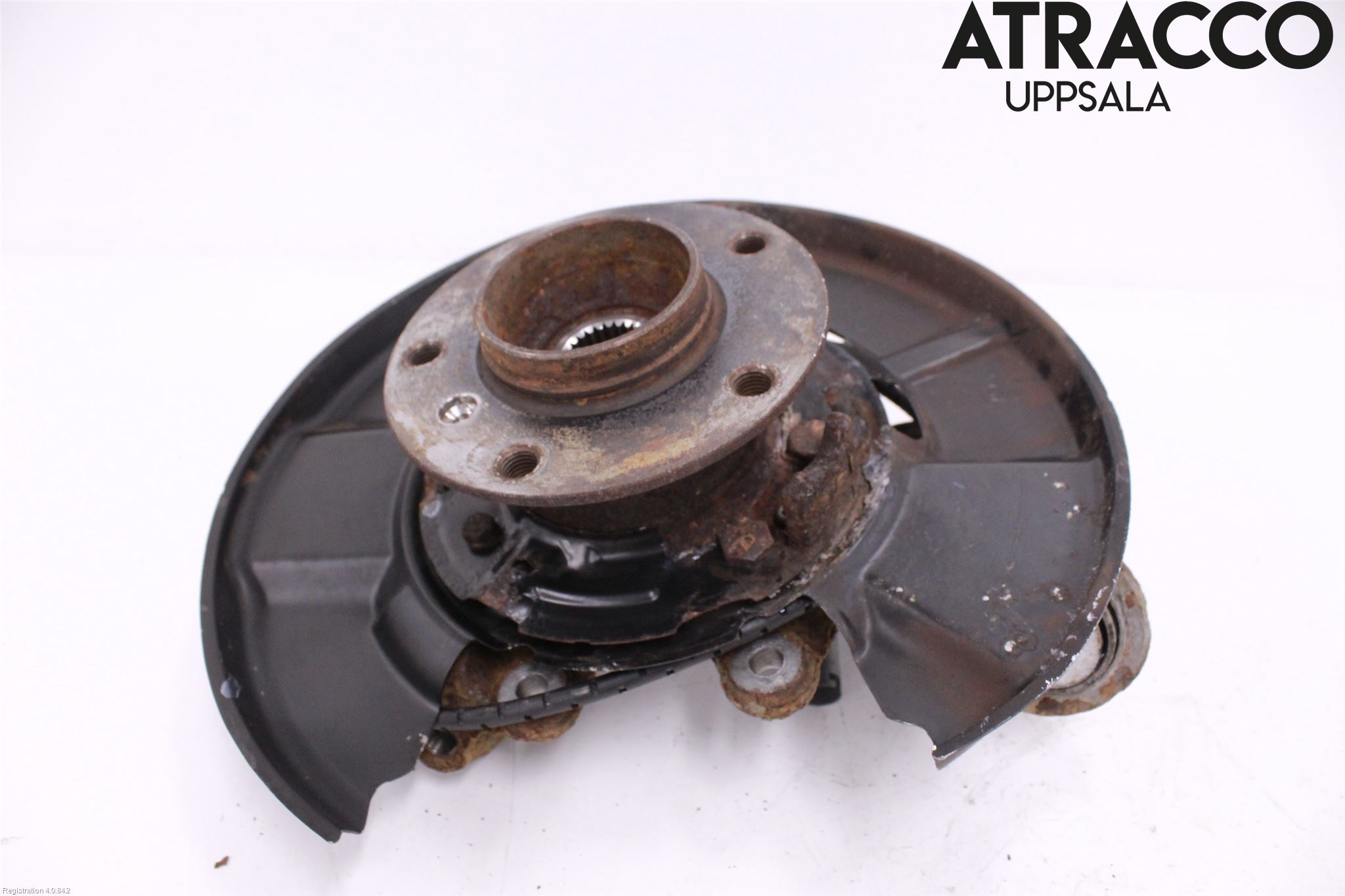 BMW 1 E87/81 5D/3D 03-11 Spindel Vb