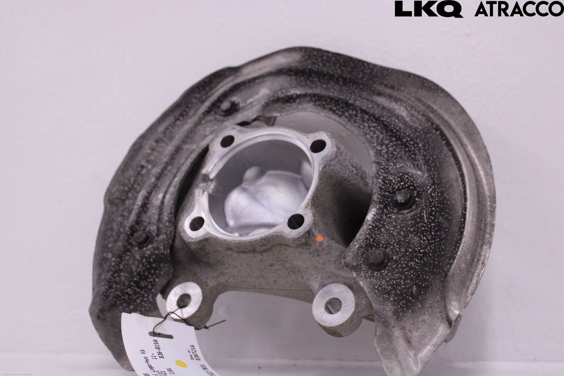 BMW 1 F20/F21 11-19 Spindel Vf