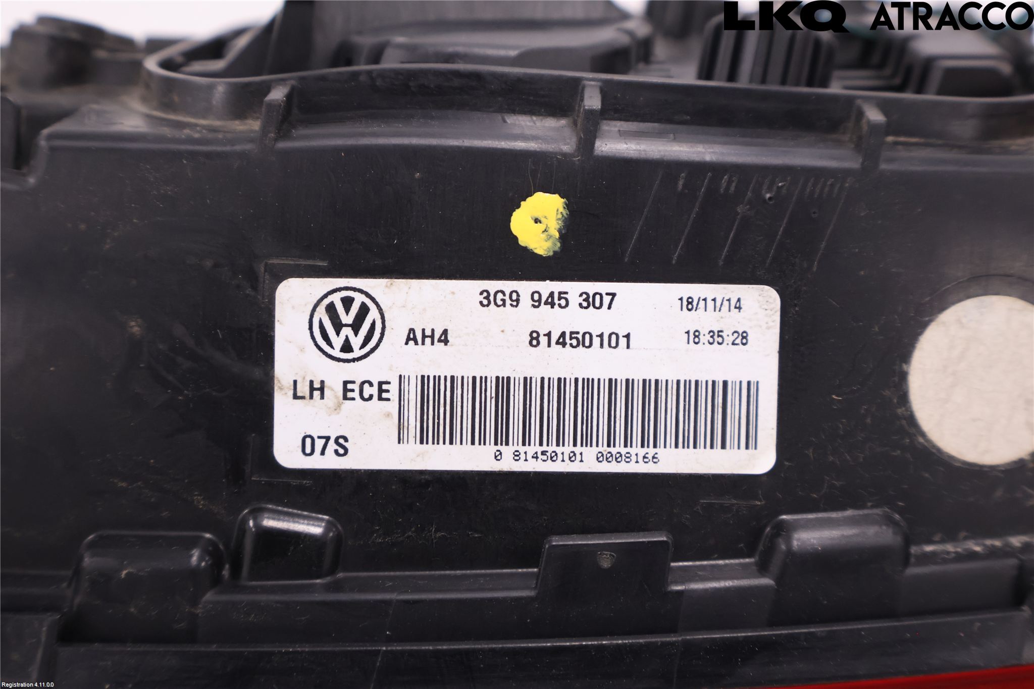 Volkswagen VW PASSAT 15-19 Baklykt Venstre  På Luke(Indre