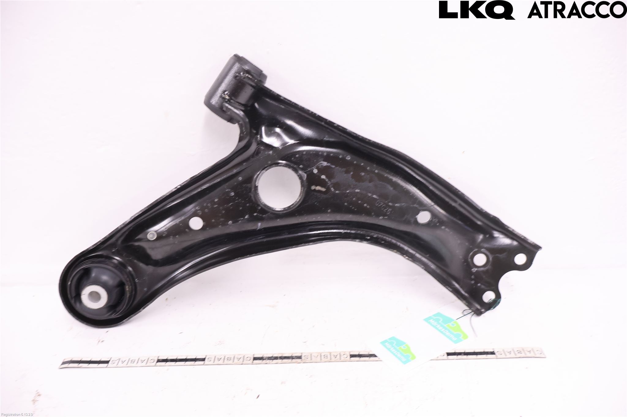Toyota YARIS CROSS XP21 21- Bærearm Foran Venstre Nedre