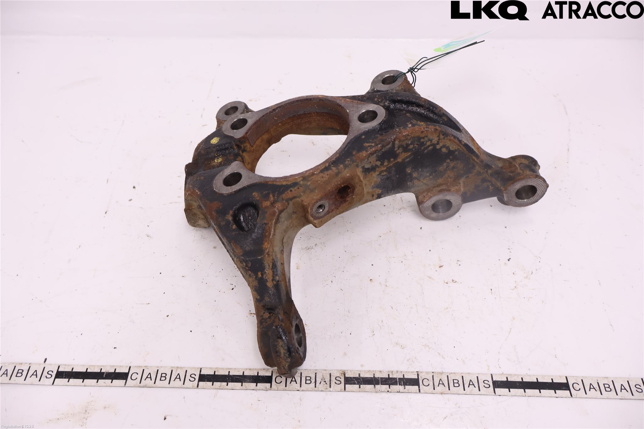Toyota C-HR 16-23 Spindel Vf