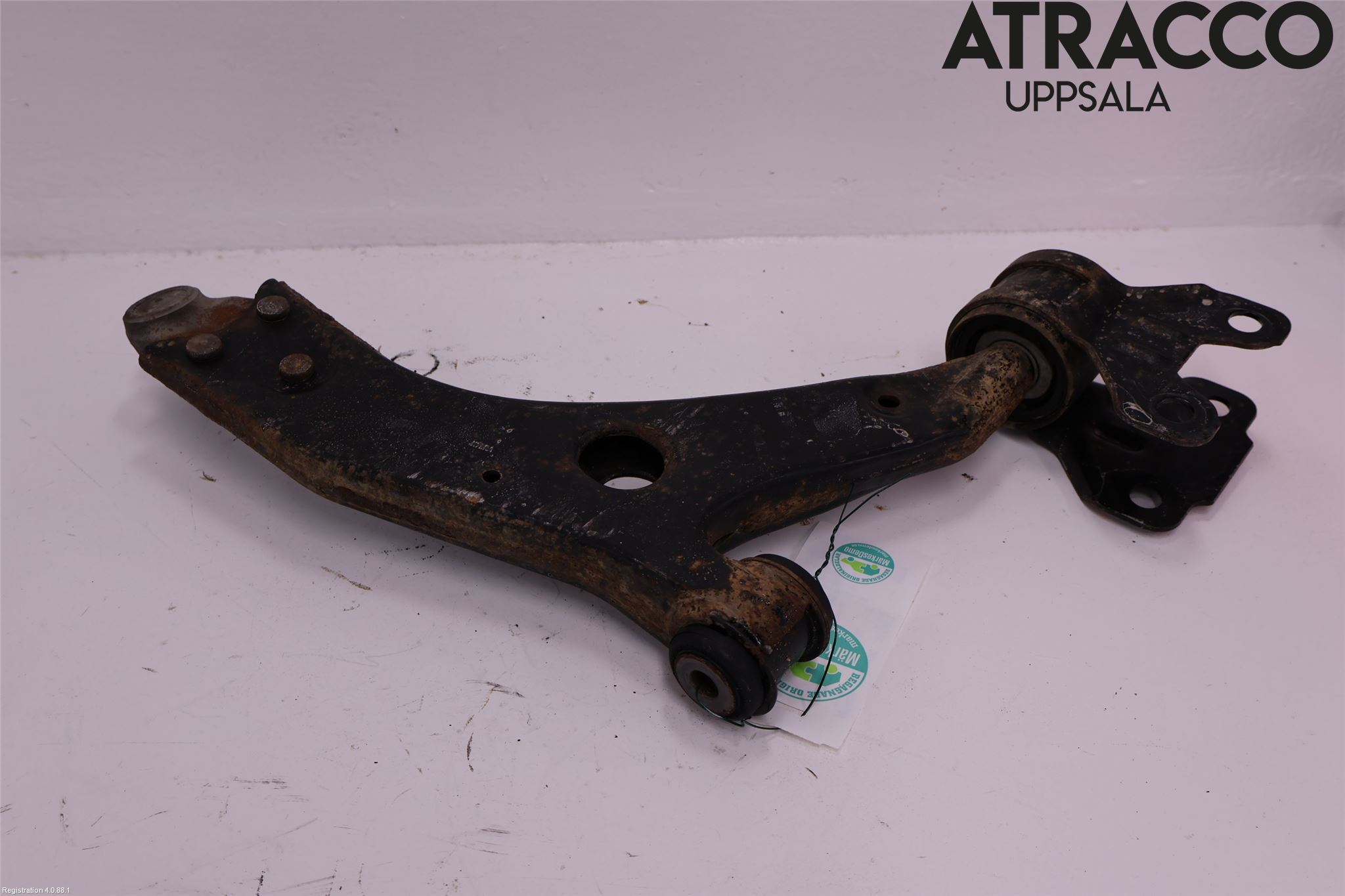 Ford FOCUS 15-18 Bærearm Foran Venstre Nedre
