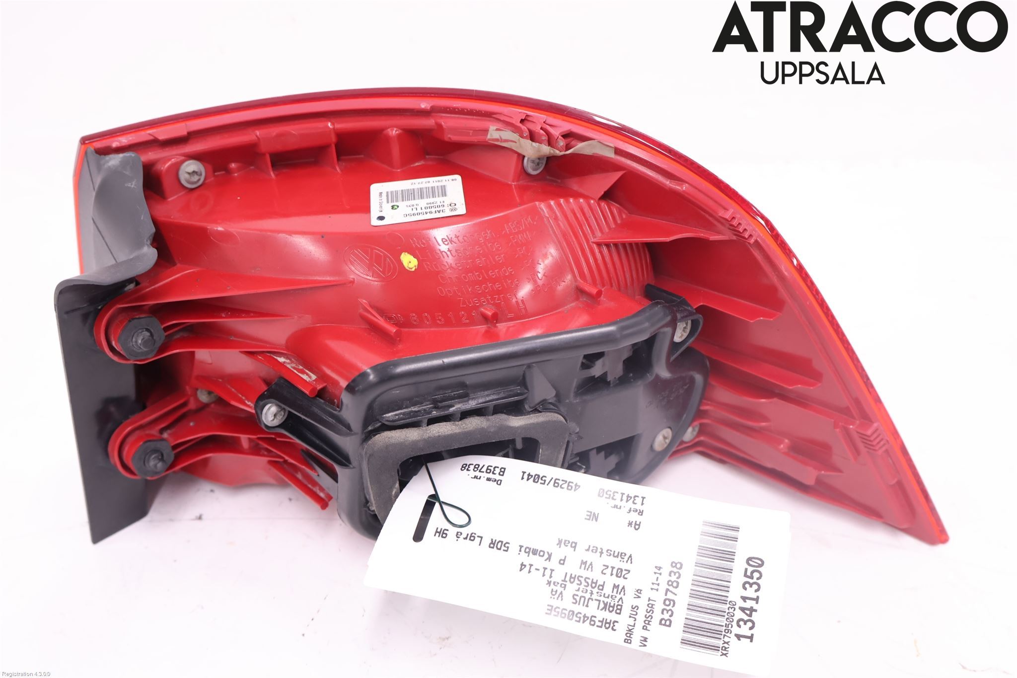 Volkswagen VW PASSAT 11-14 Baklykt Venstre