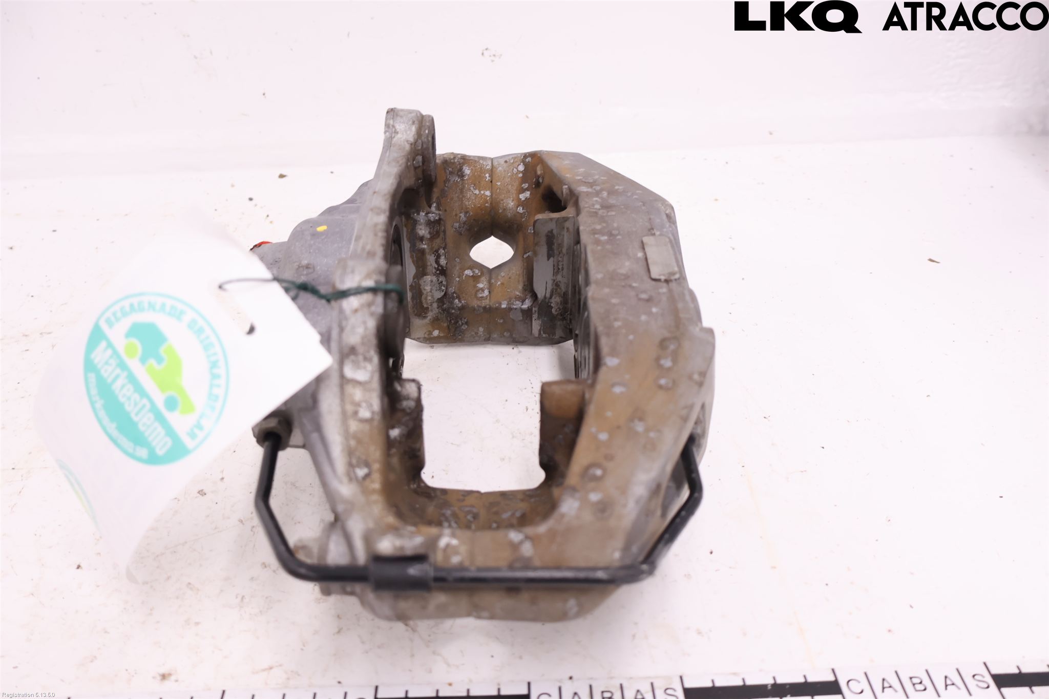 BMW 5/i5 G60/G61 24- Bremsecaliper Foran Venstre