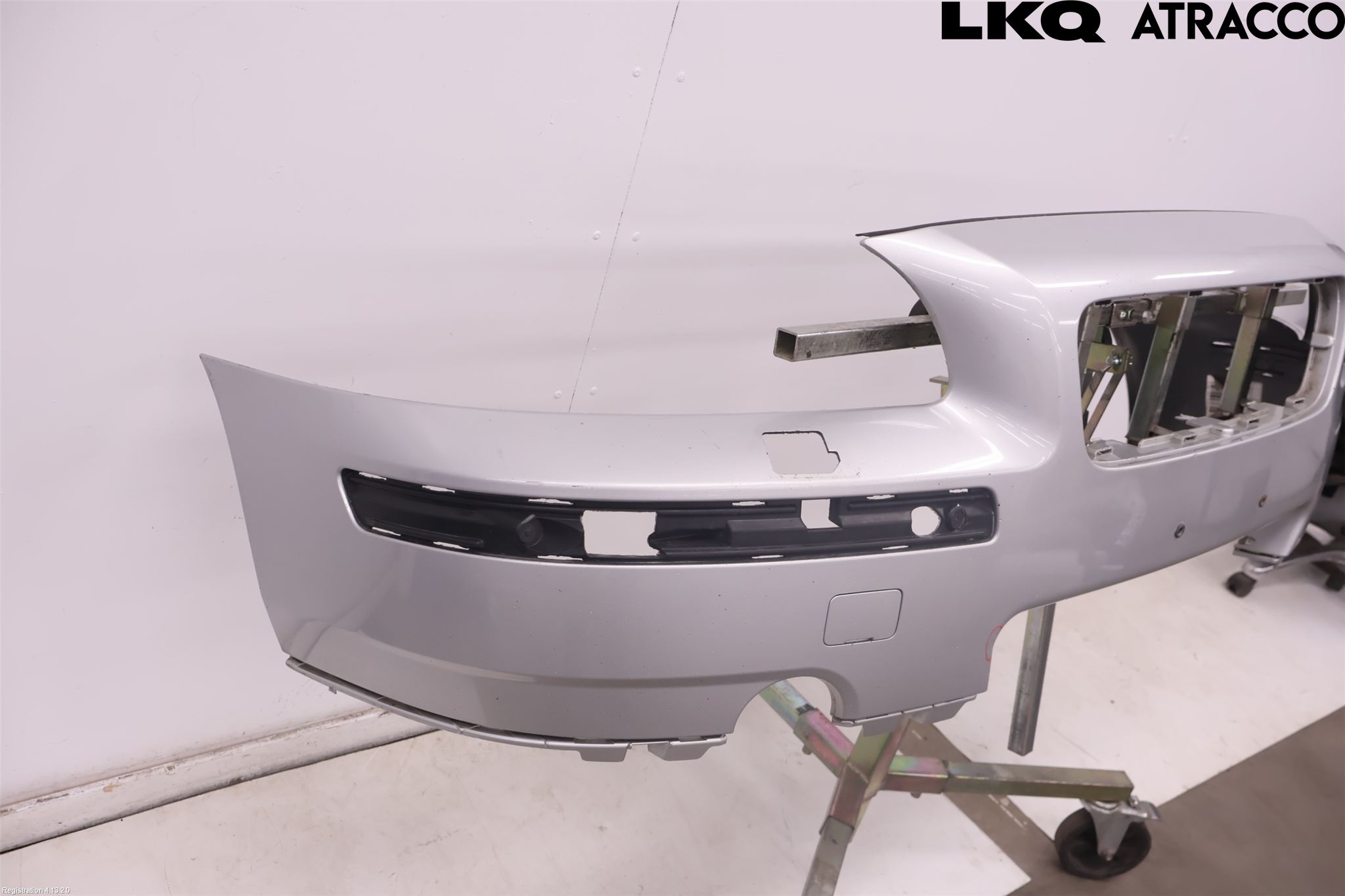 Volvo S60 05-10 Støtfanger Foran Plastdeksel