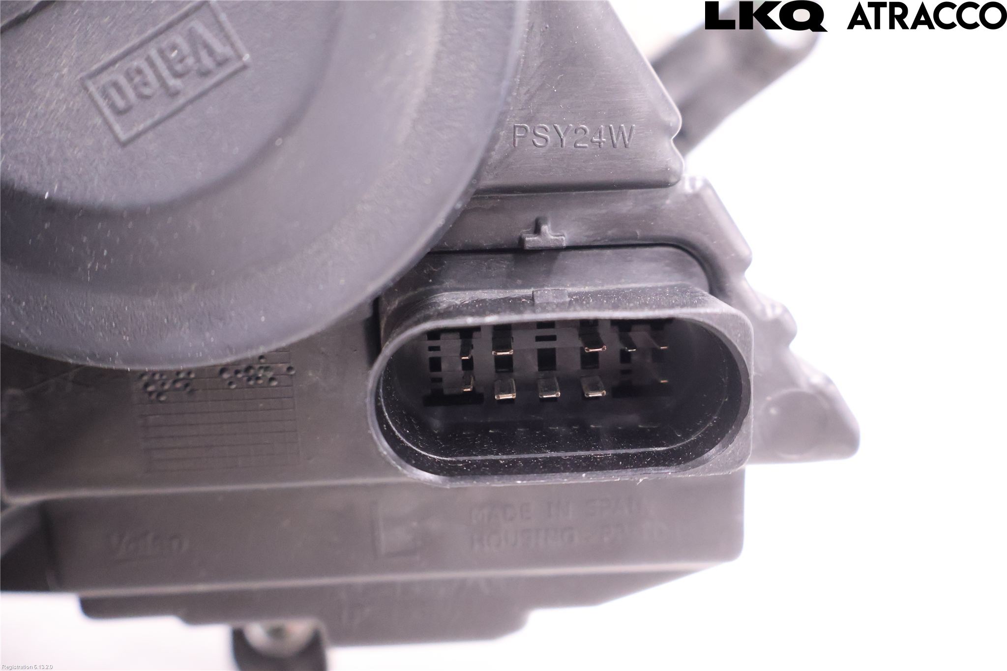 Volkswagen VW PASSAT 11-14 Frontlykt Venstre