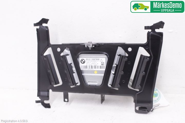 BMW 3 F30/F31/F80 12-19 Stereo Forsterker