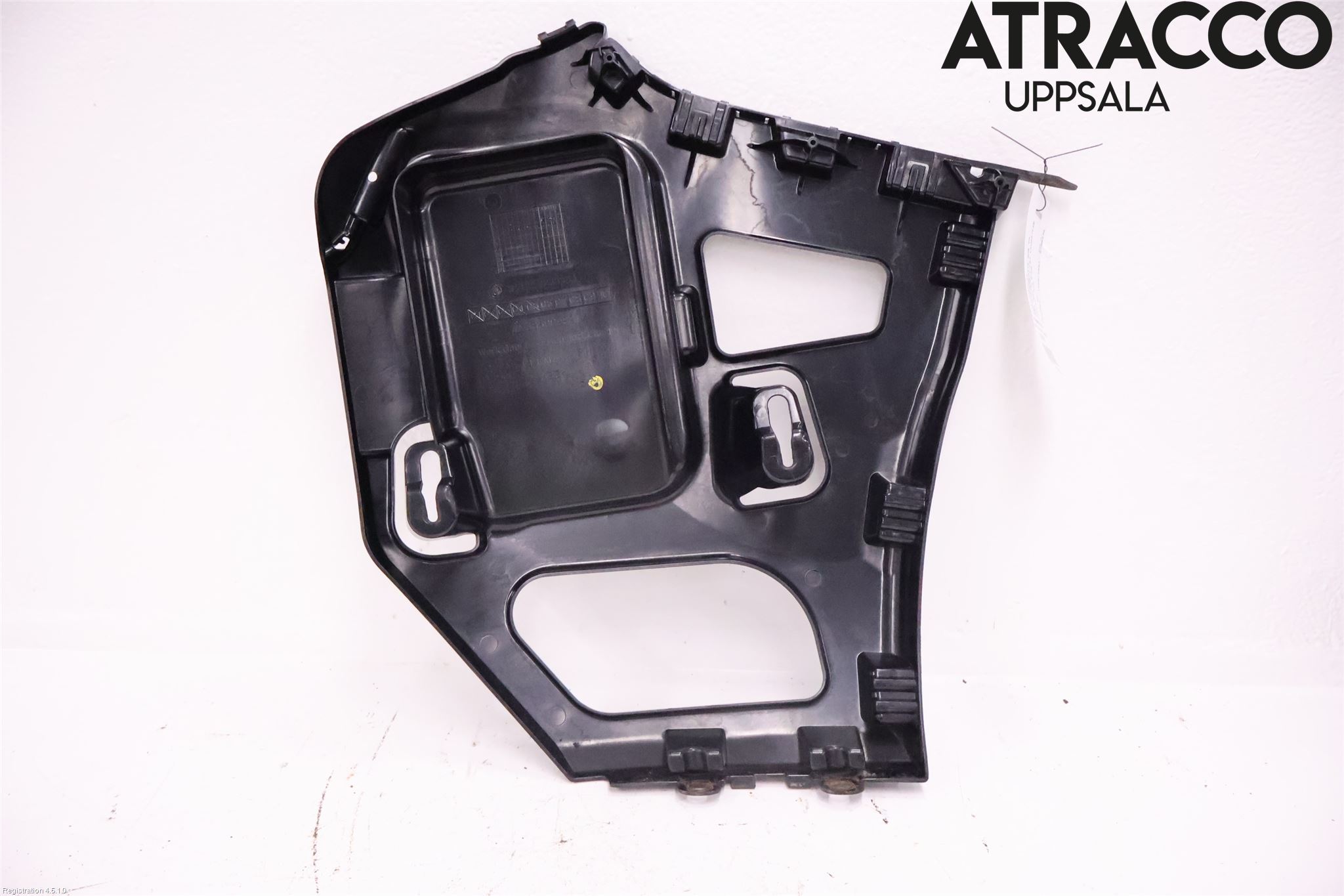 BMW 2 F22/F23/F87 Coupé/Cab 13-21 Støtfangerfeste Bak Venstre