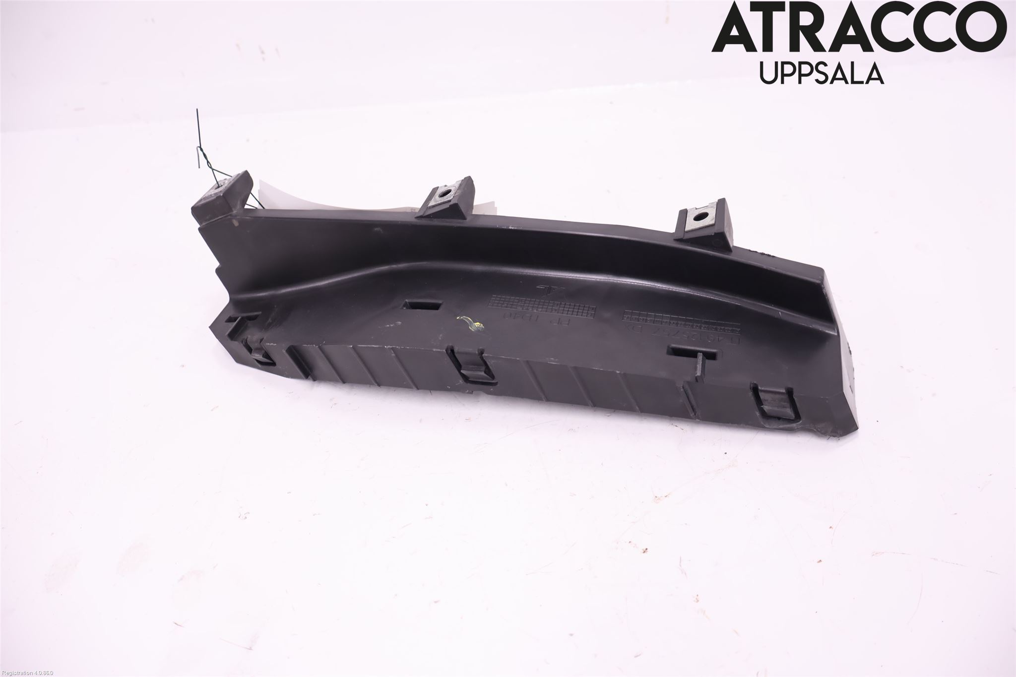 Alfa STELVIO 17- Frontlykt Holder-Feste
