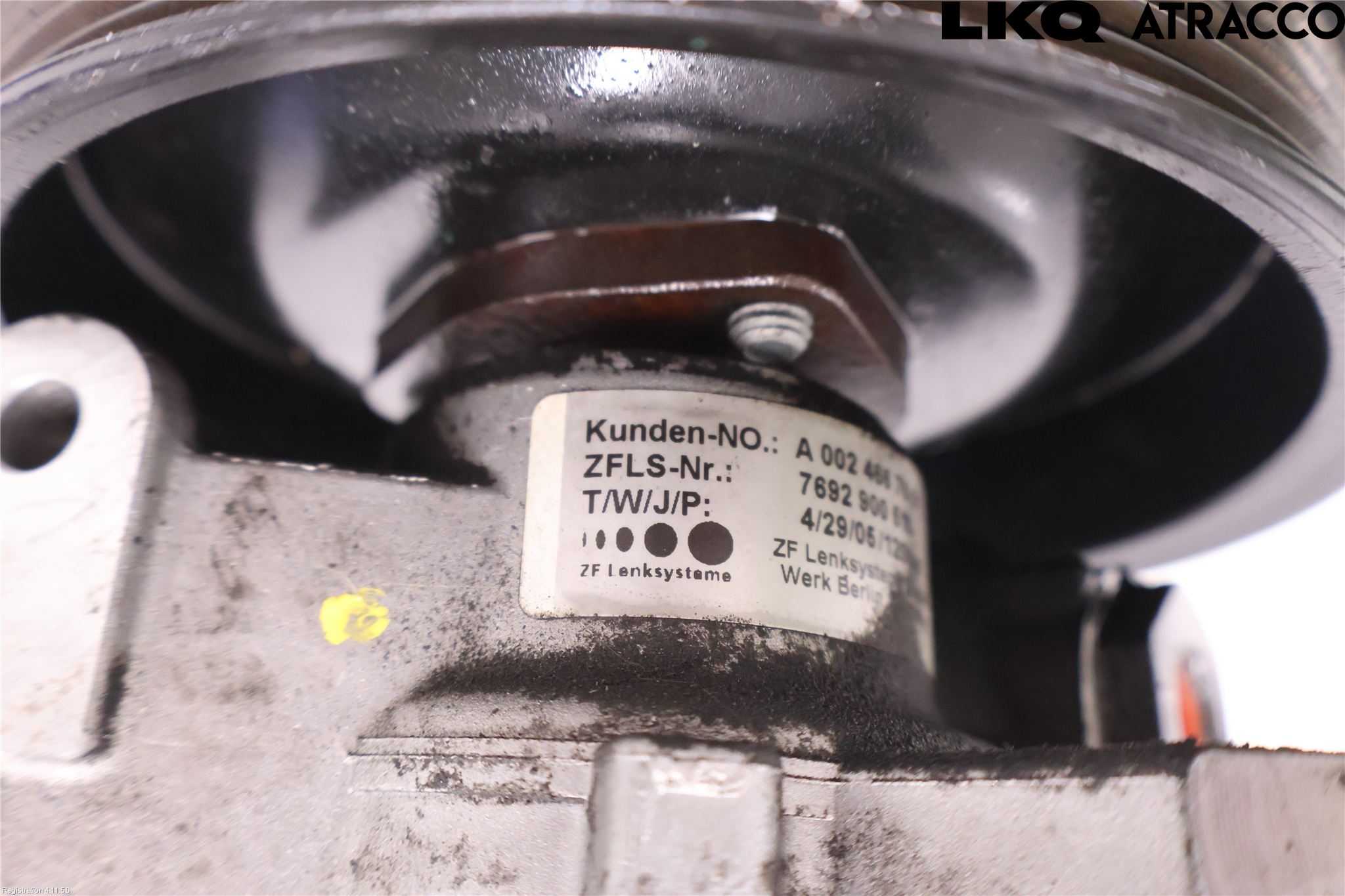 Mercedes-Benz MB SPRINTER(W901-905) -07 Servo Pumpe