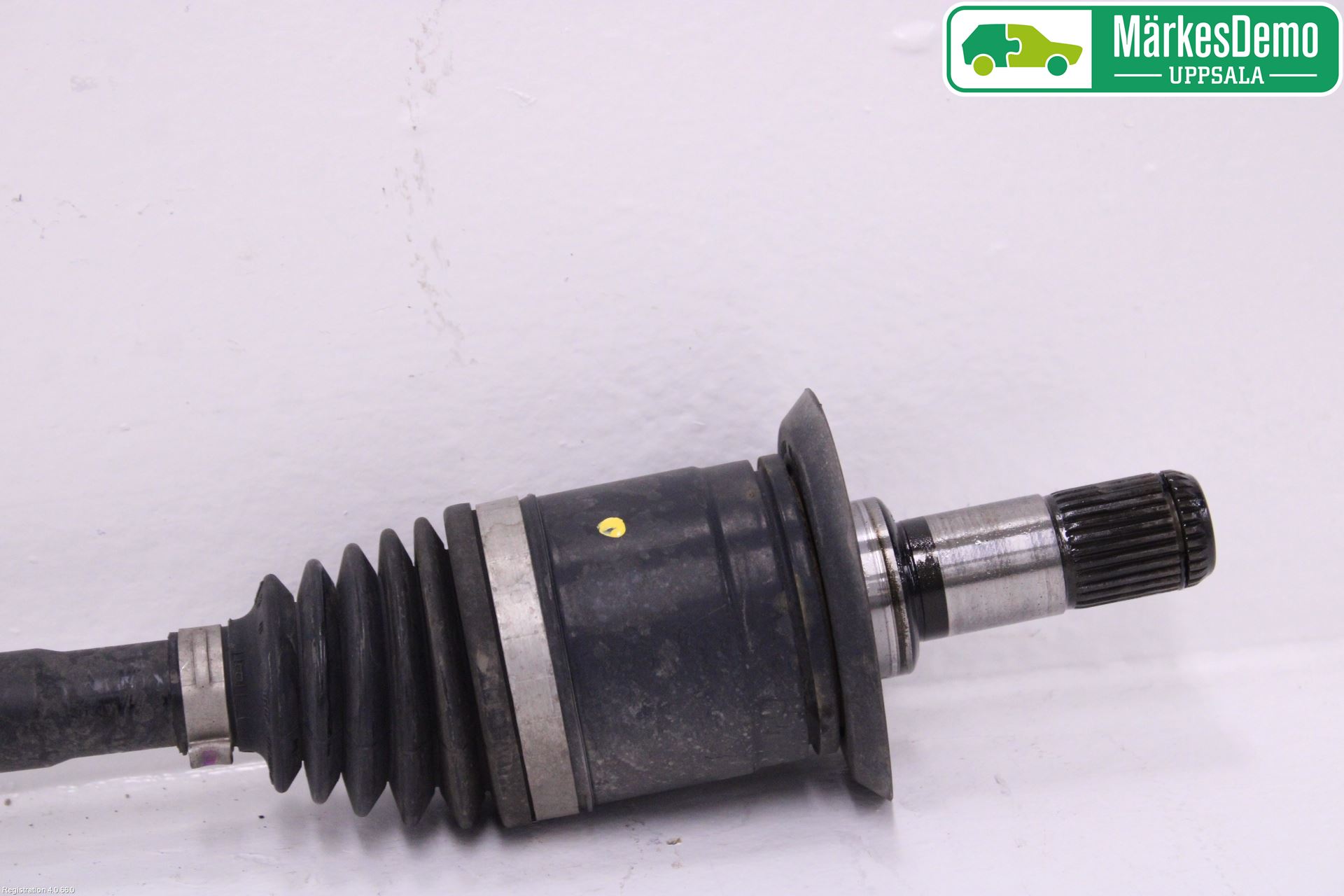 BMW 3 F30/F31/F80 12-19 Drivaksel Bak Kompl Venstre