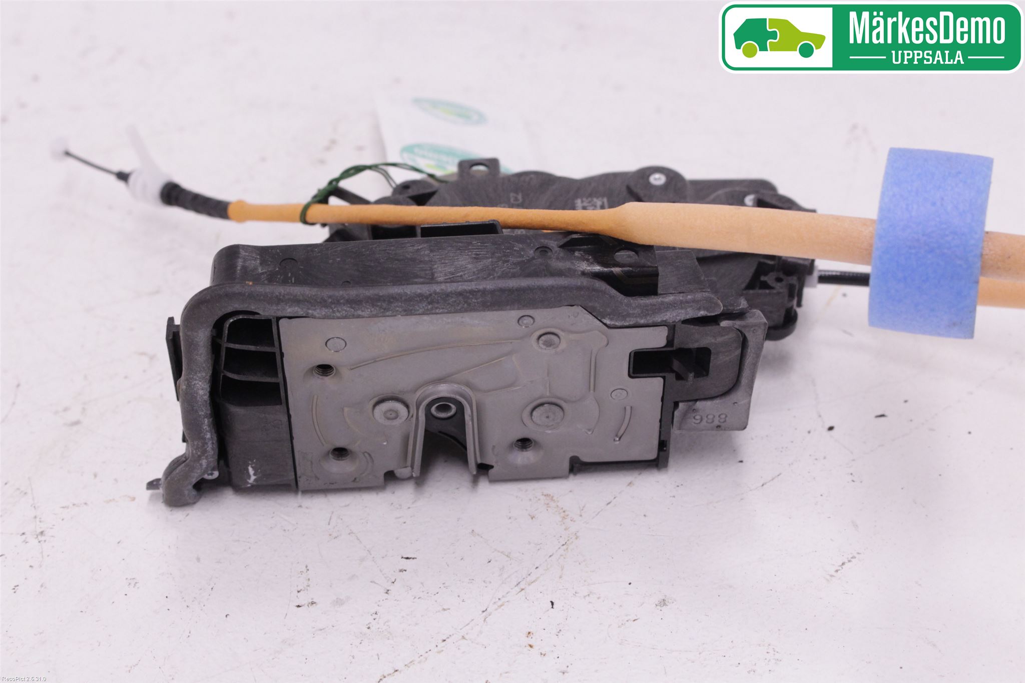 BMW 5 G30/G31/F90 17-23 Dørlås - Låsekasse