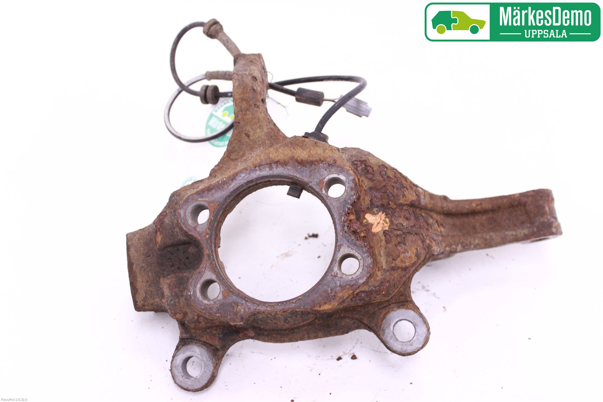 Nissan QASHQAI 10-14 Spindel Hf