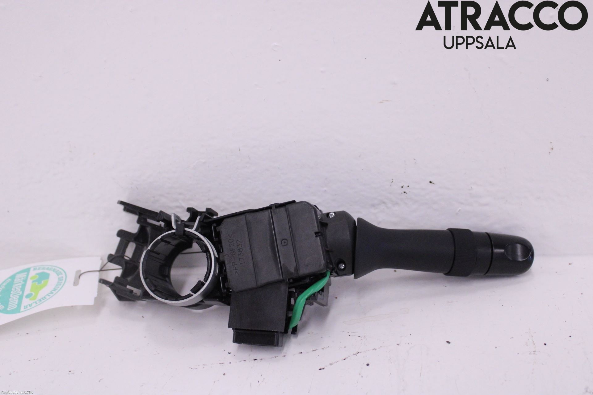 Toyota YARIS XP130 15-20 Bryter Ratt Blinklys - Lys