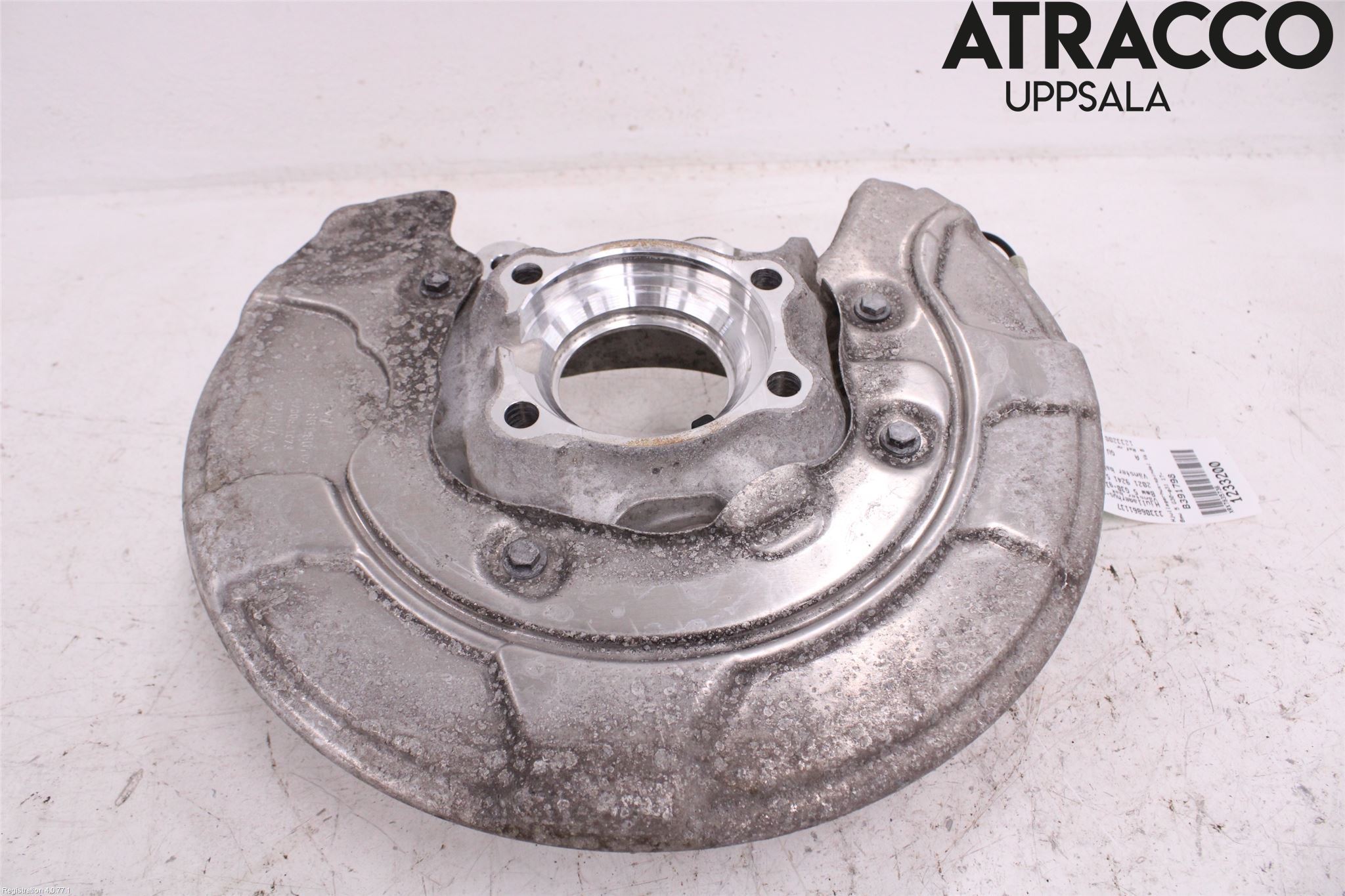 BMW 5 G30/G31/F90 17-23 Spindel Vb