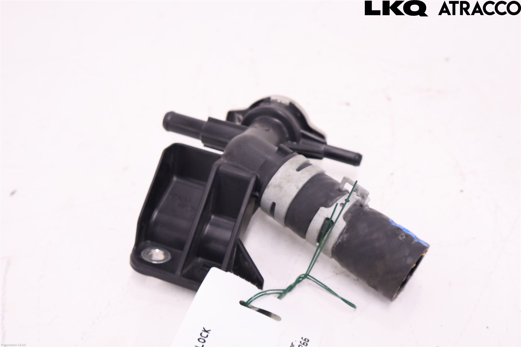 Toyota RAV4 19- Radiator Lokk