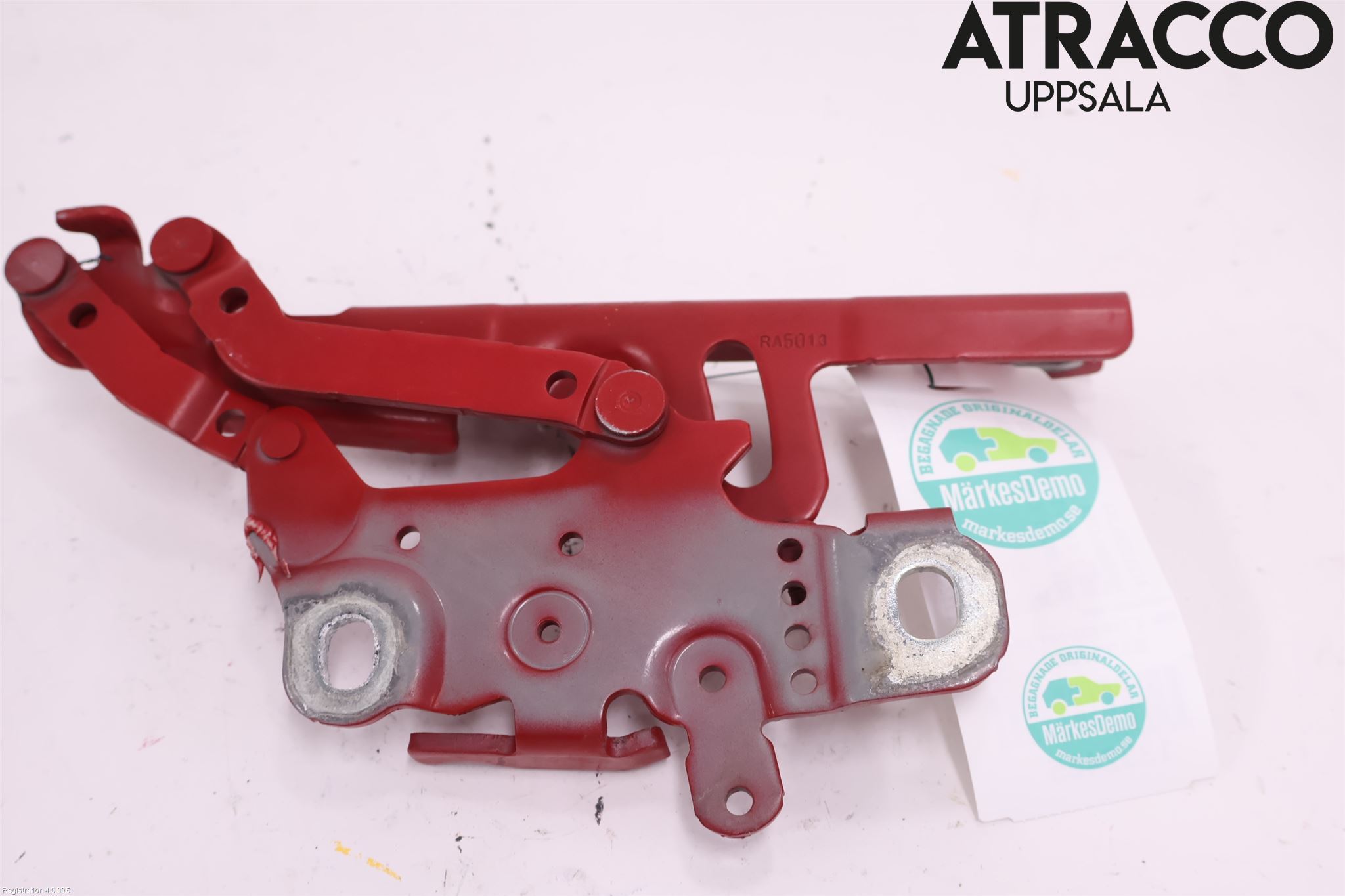 BMW 3 F30/F31/F80 12-19 Panser Hengsel - Hengsler