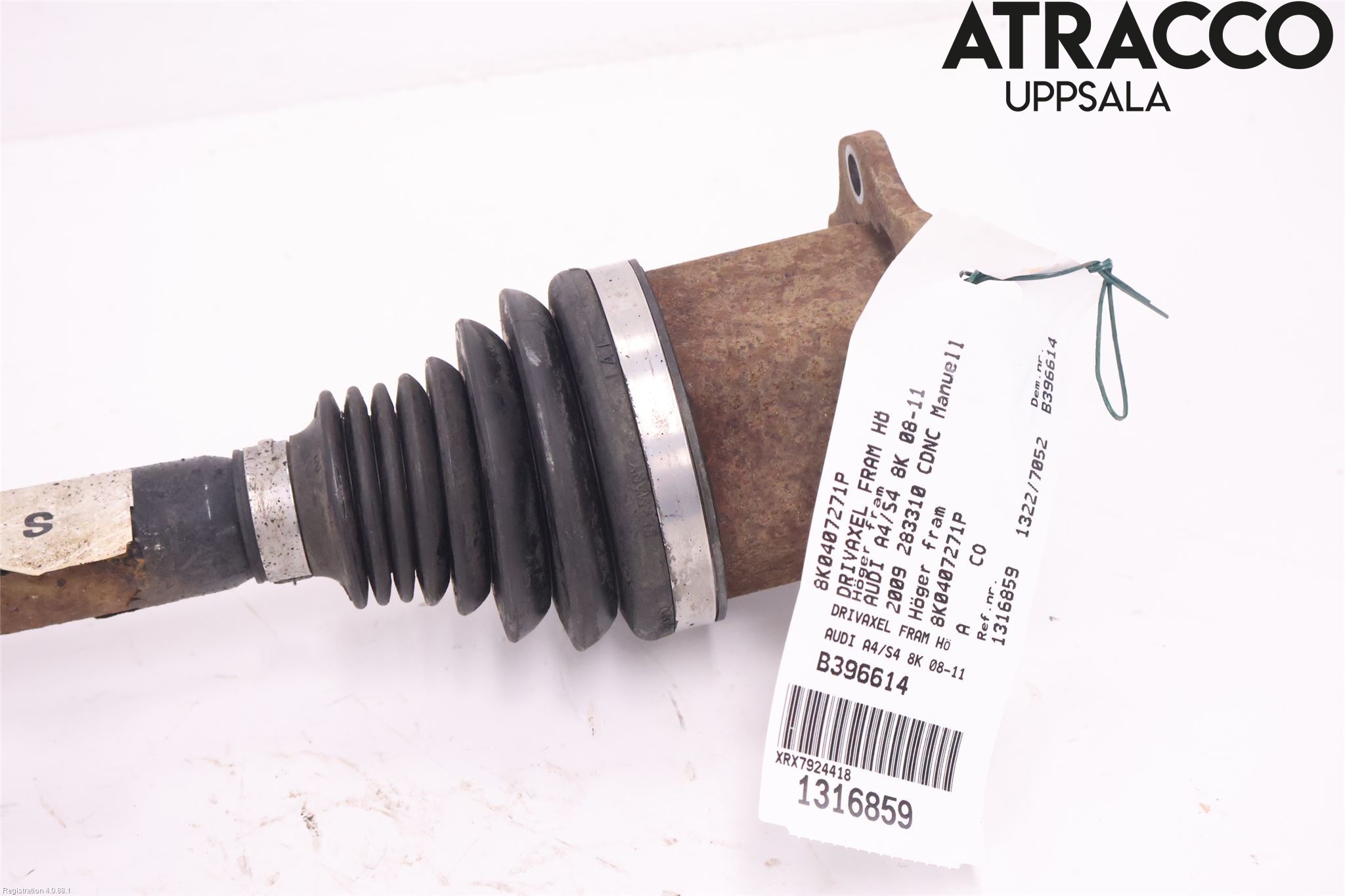 Audi A4/S4 08-11 Drivaksel Foran Kompl Høyre