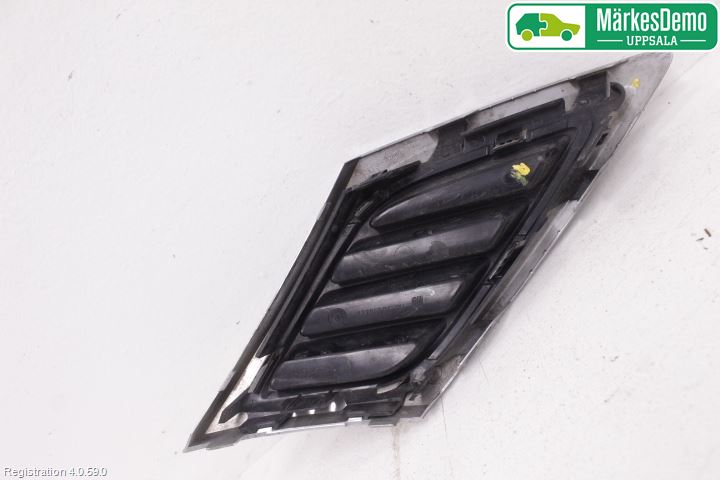 Saab 9-3 VER2/VER3 08-15 Grilldel Høyre