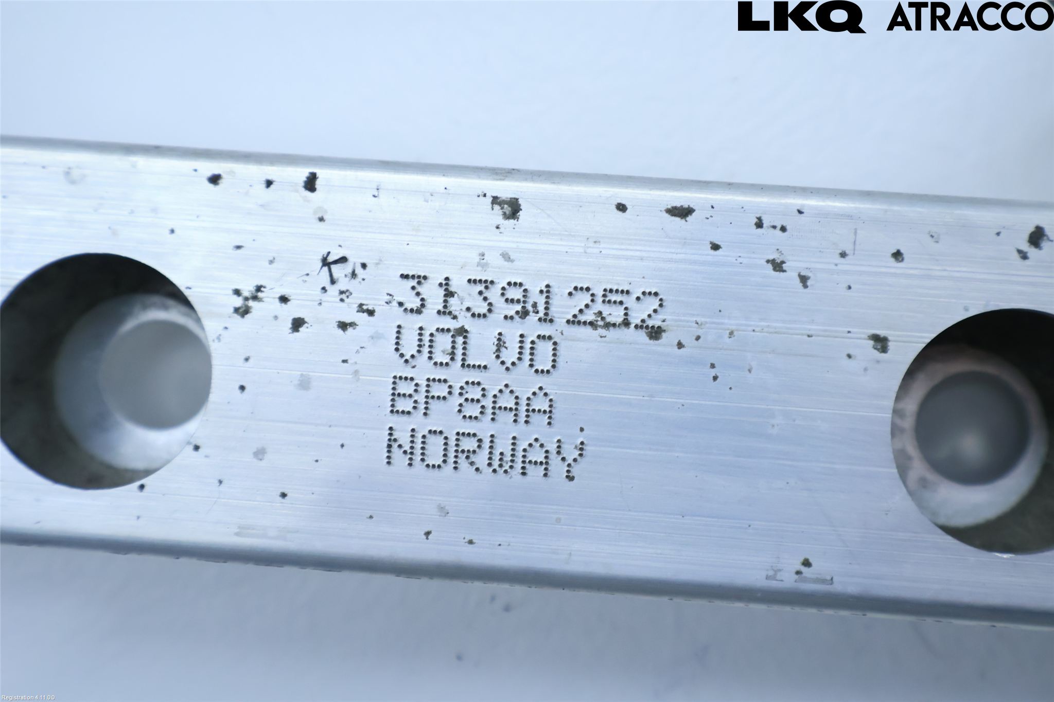 Volvo V90 17->> Frontplate Øvre