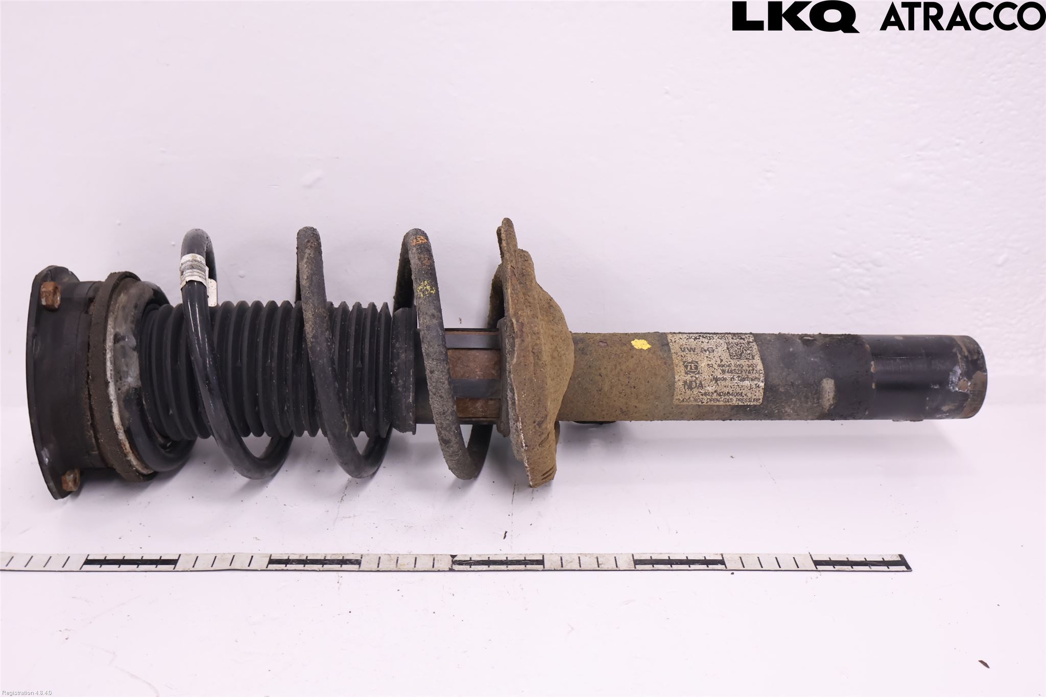 Volkswagen VW PASSAT 15-19 Fjærbein Foran Høyre