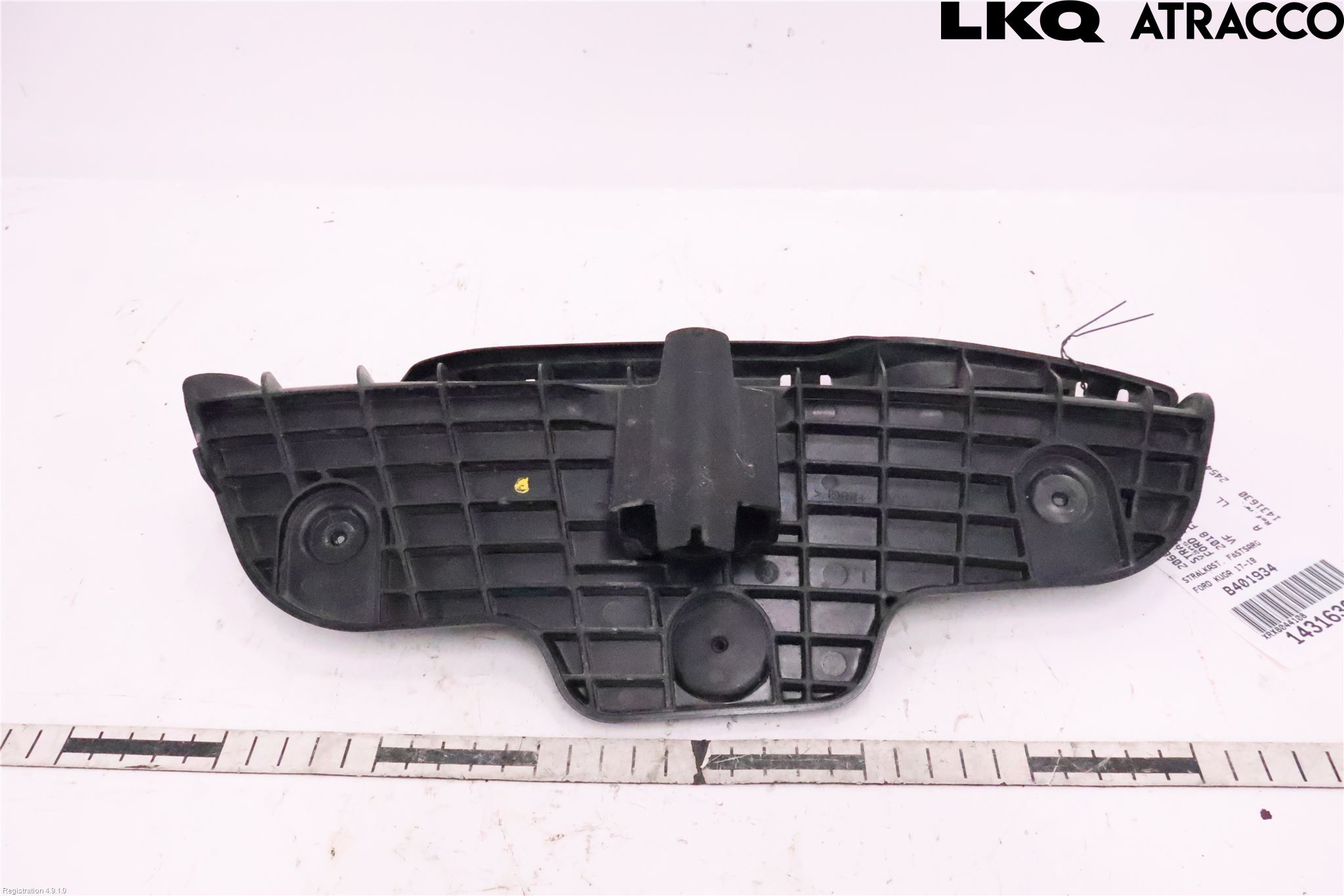 Ford KUGA 17-19 Frontlykt Holder-Feste