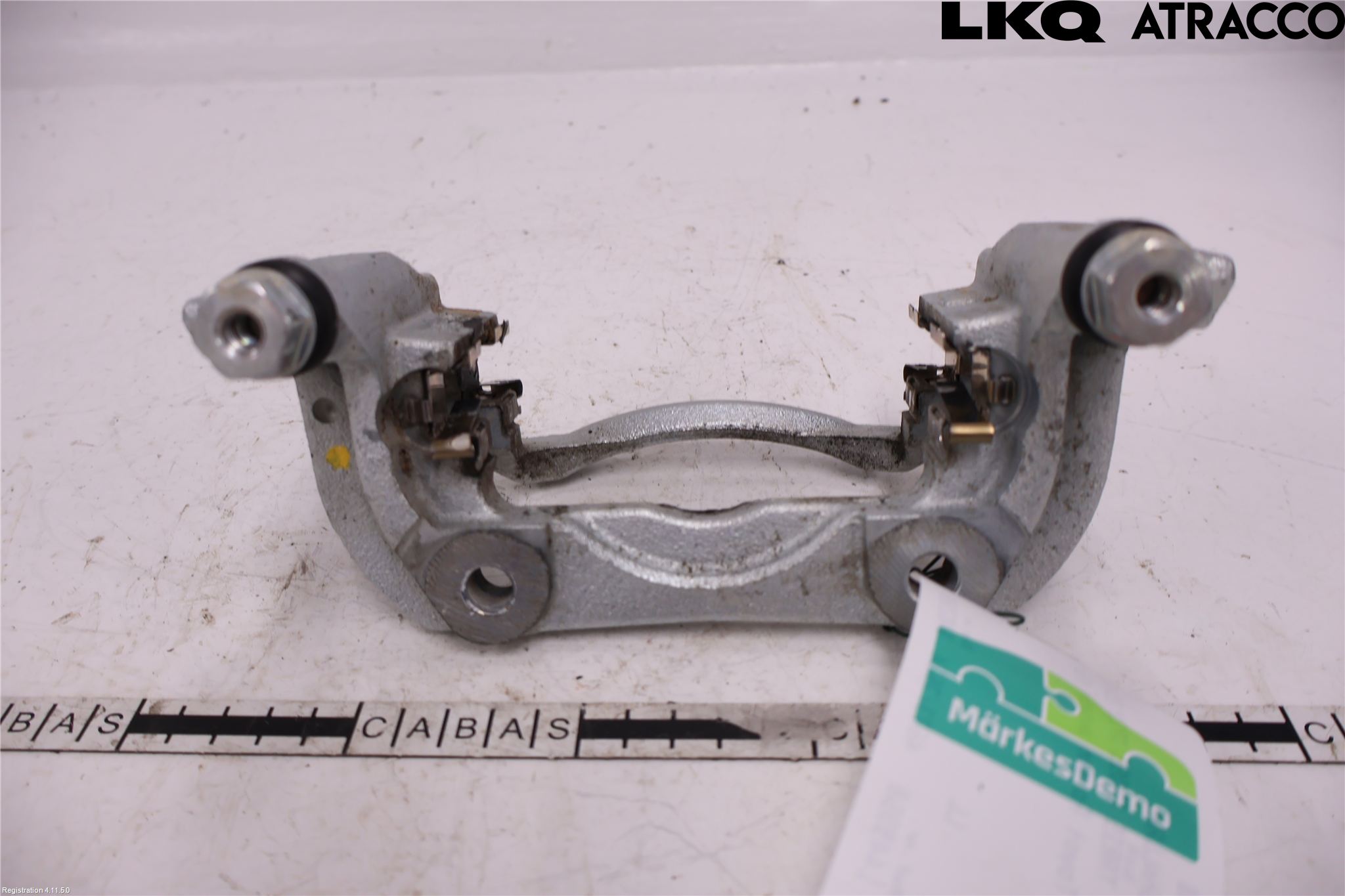 Toyota YARIS CROSS XP21 21- Bremsecaliper Feste Holder