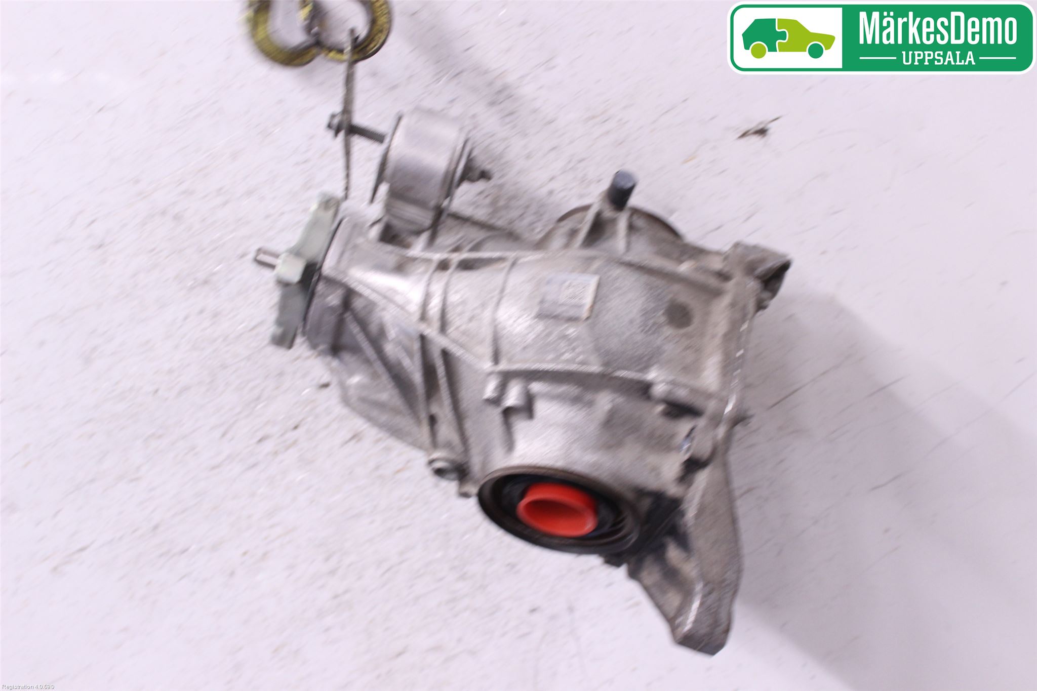 Mercedes-Benz MB E-KLASS (W213) 16-23 Bakaksel Kardang Bak -Diff