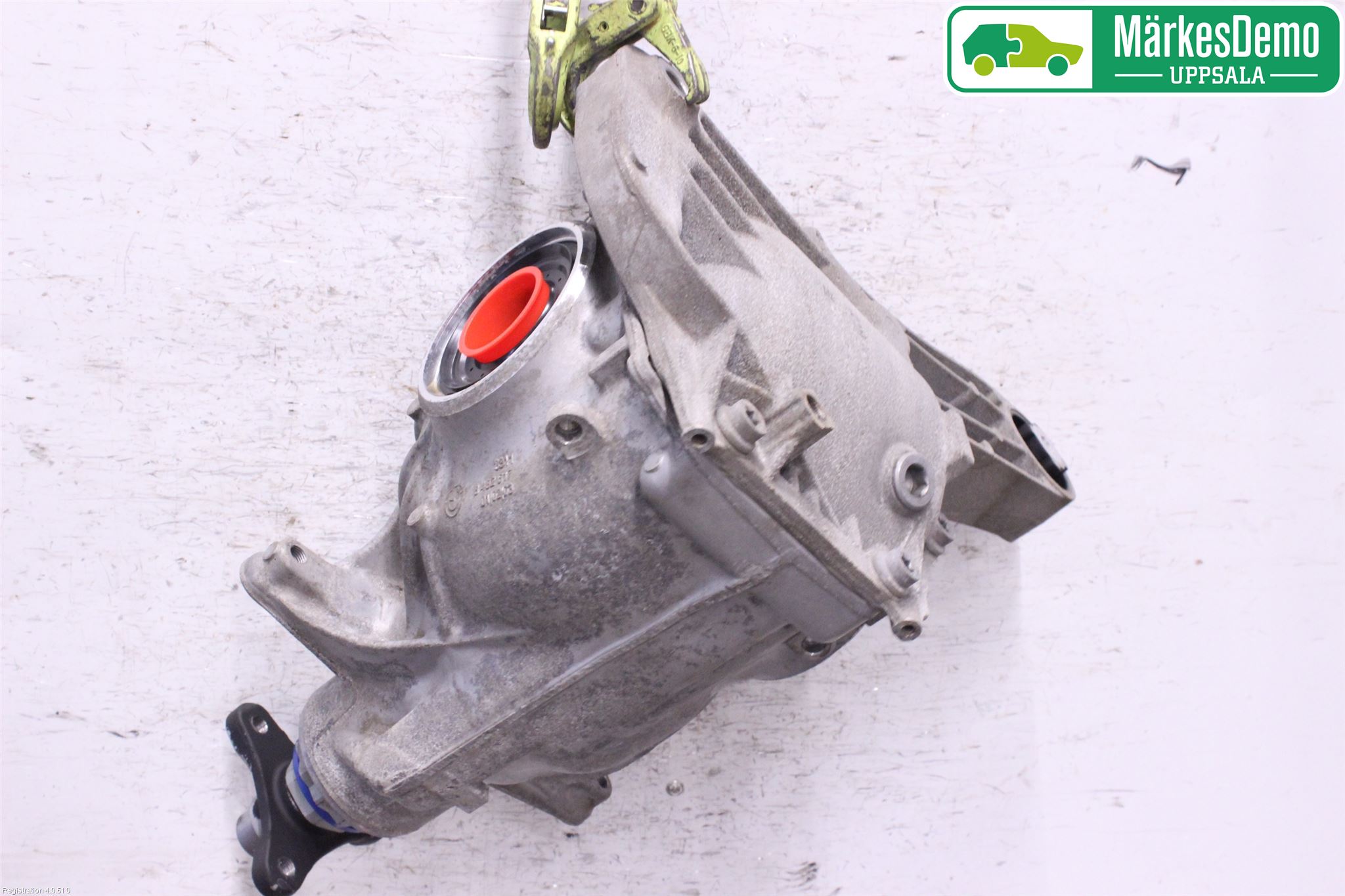 BMW 5 G30/G31/F90 17-23 Bakaksel Kardang Bak -Diff