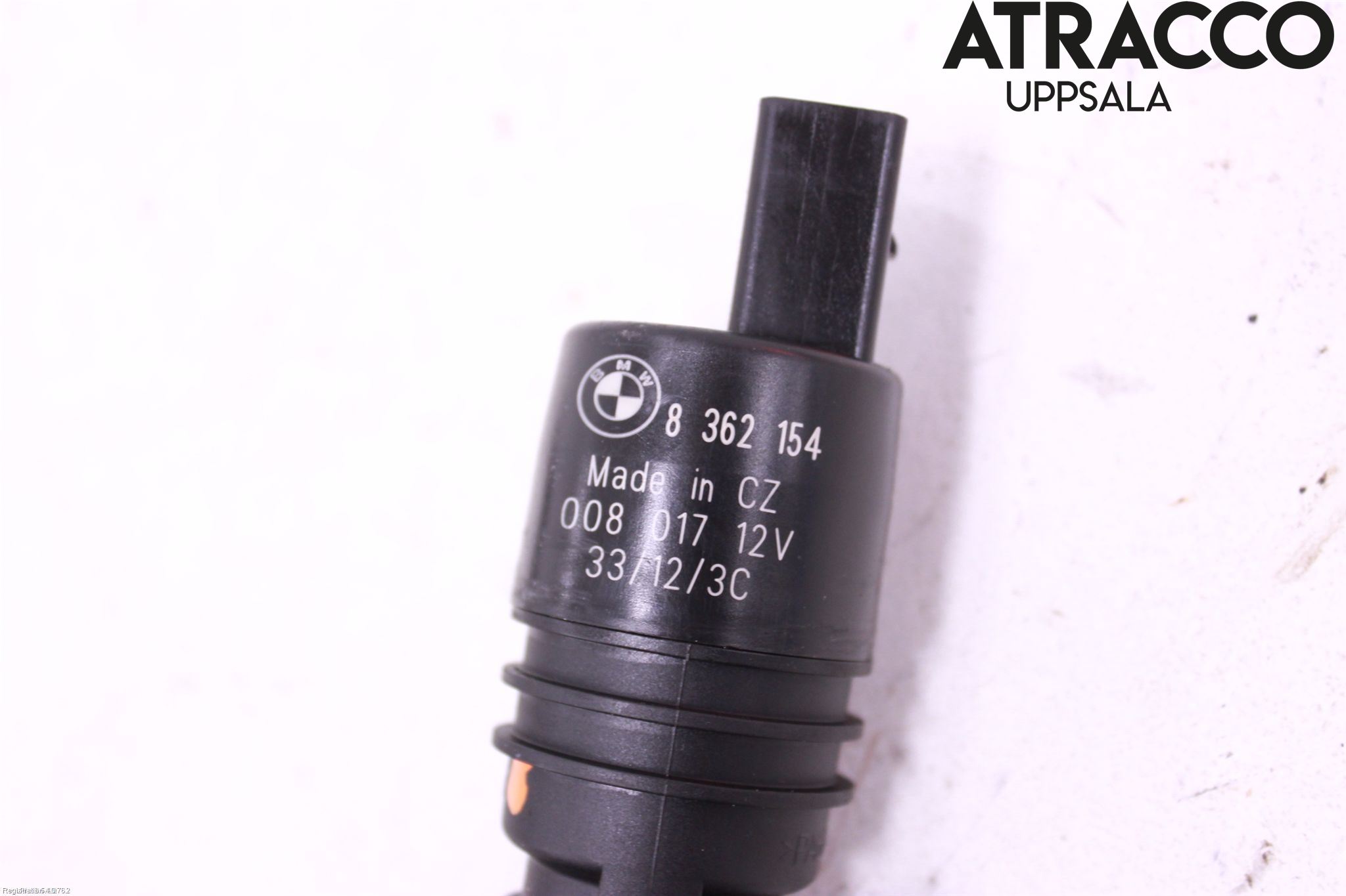 BMW X3 E83     03-10 Spylerpumpe Frontrute