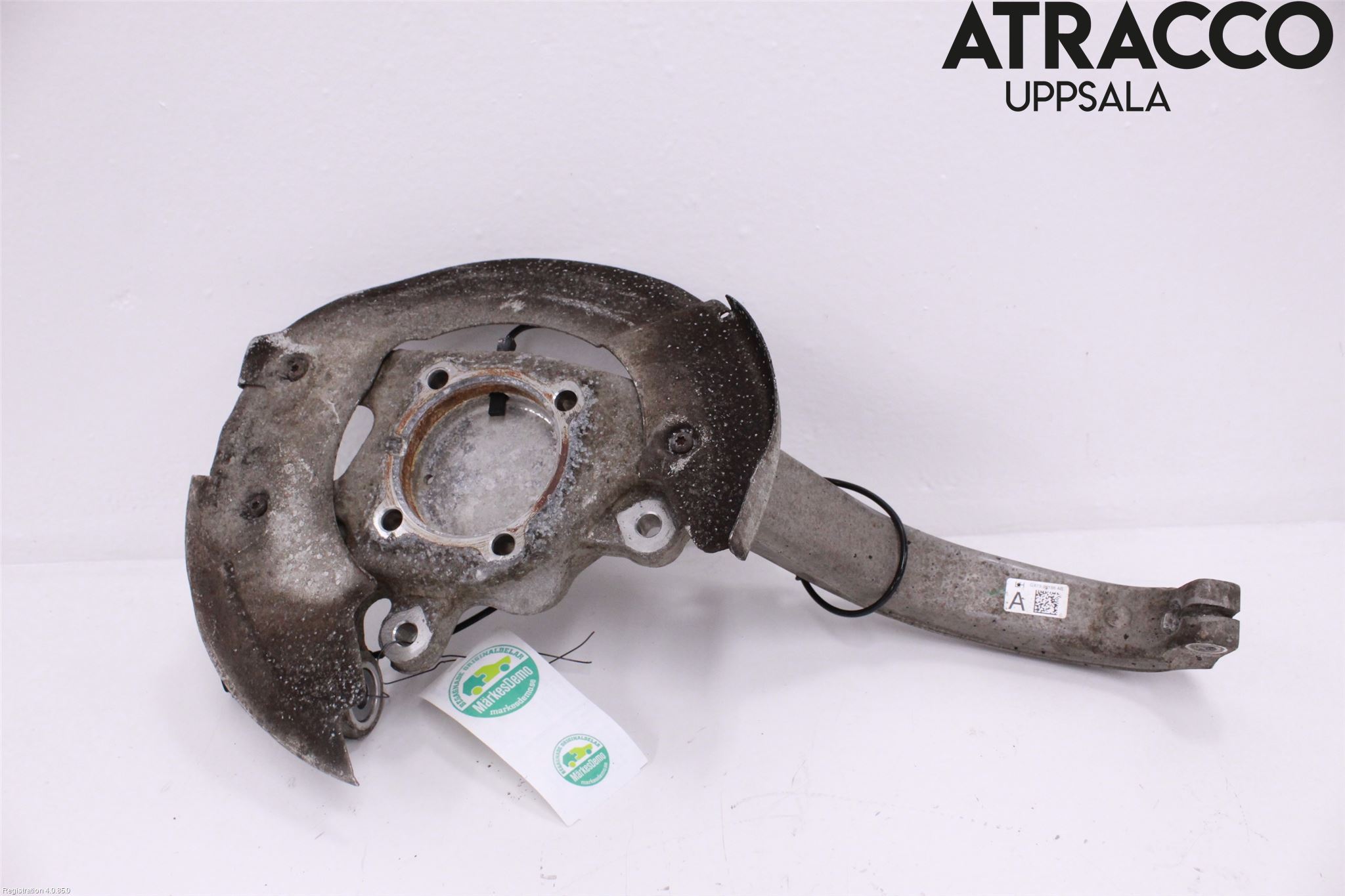 Jaguar XE (X760) 15-24 Spindel Vf