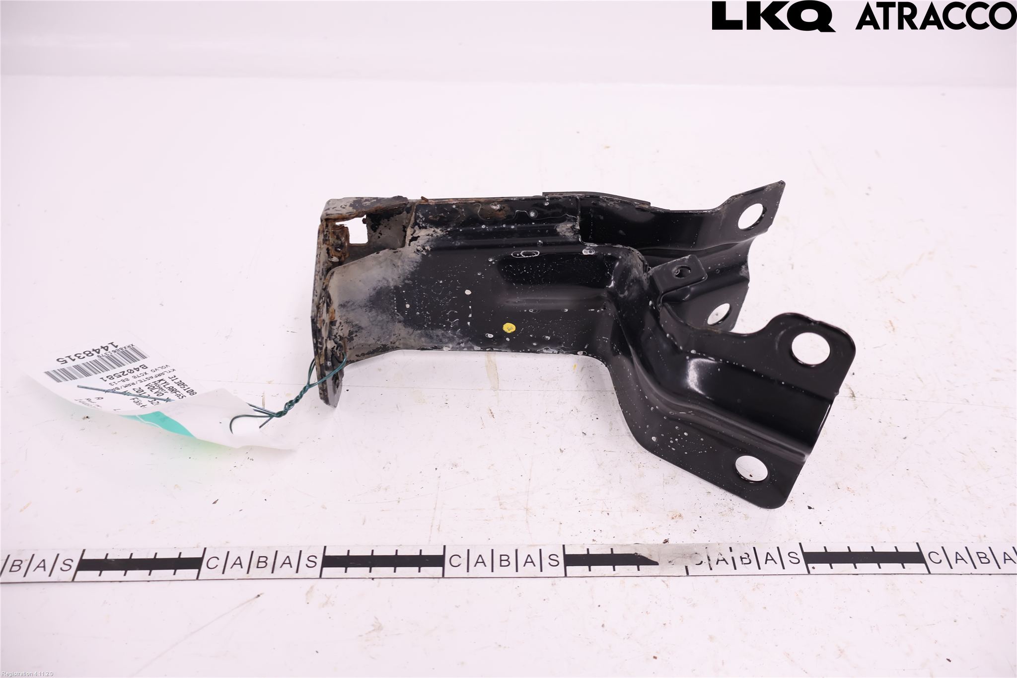 Volvo XC70 08-13 Radiator Feste - Ramme - Bjelk