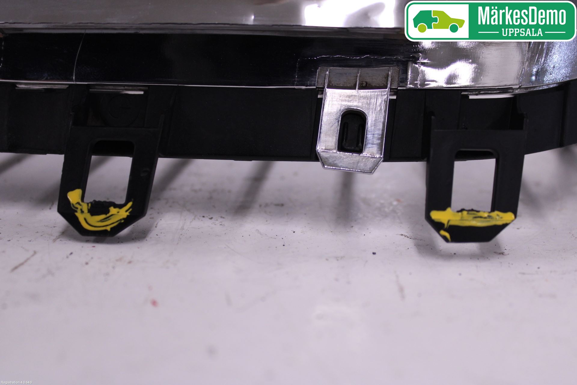 BMW 5 E60/61 Sed/Tou 02-10 Grilldel Venstre