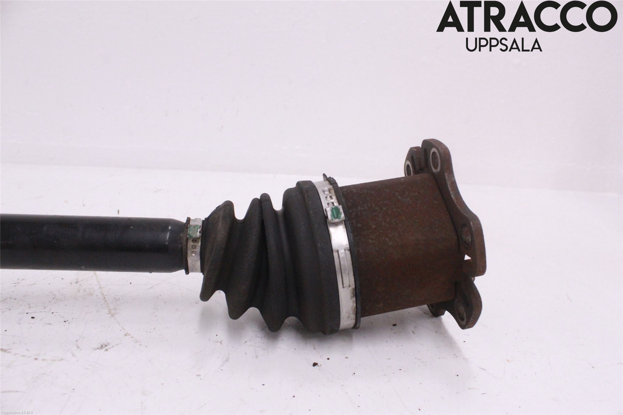 Audi A6/S6     05-11 Drivaksel Foran Kompl Venstre