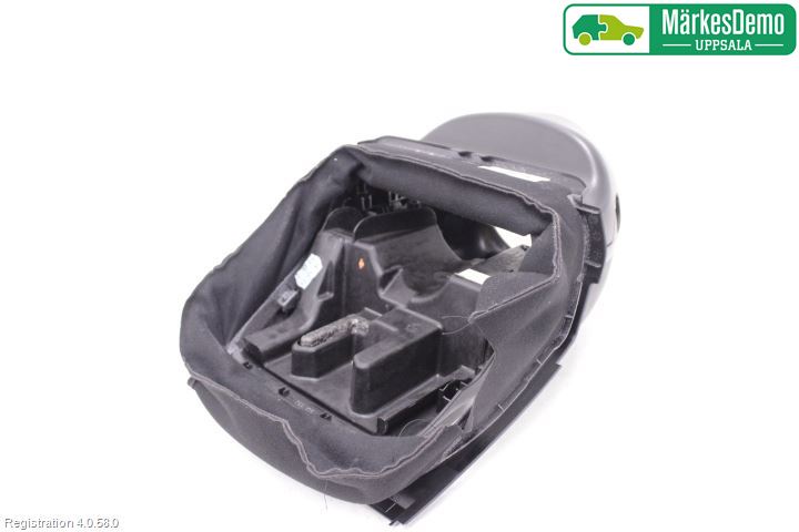 BMW 5 F10/F11/F18 09-17 Rattdeksel - Deksler