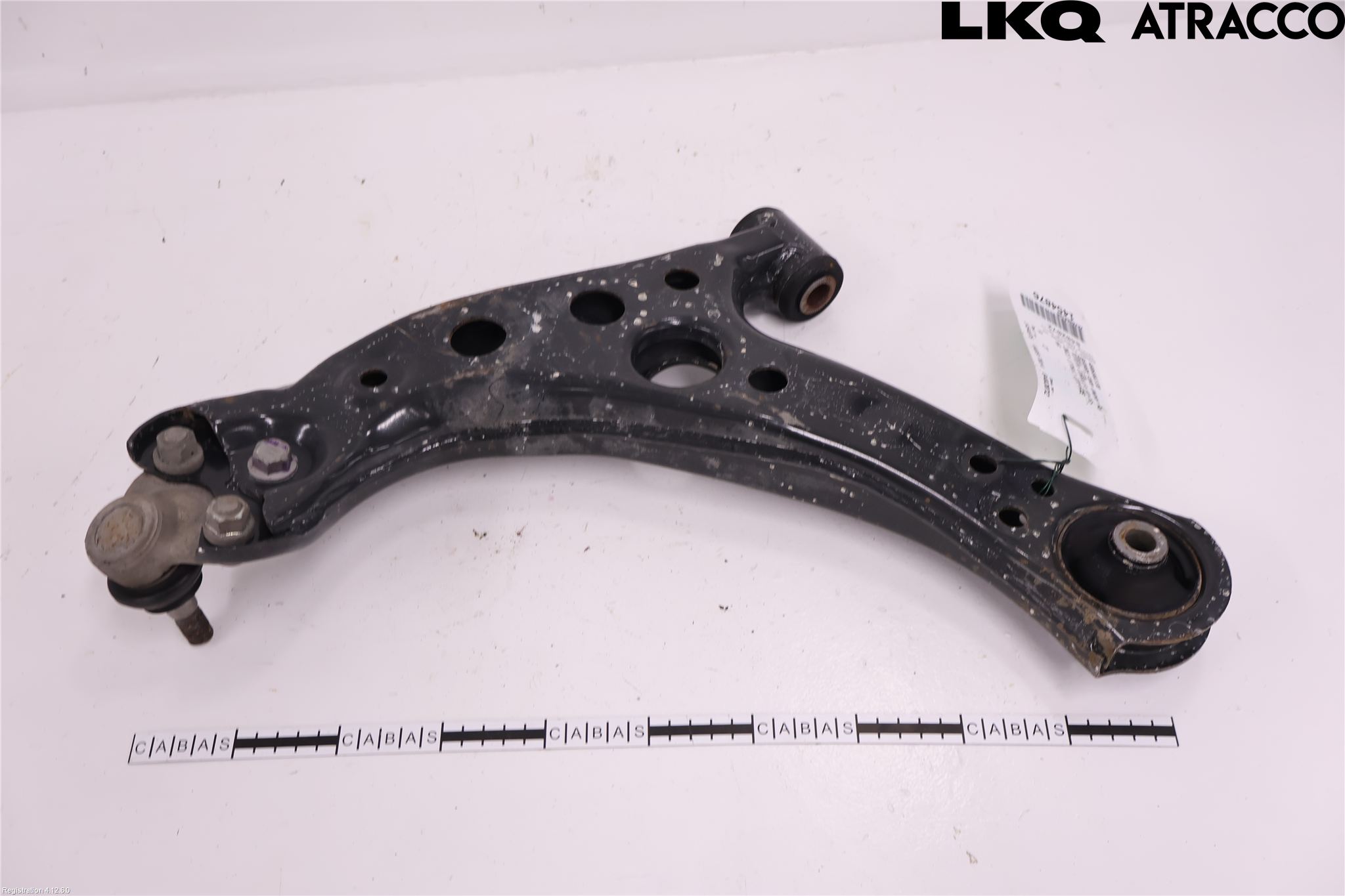 Toyota COROLLA 19- Bærearm Foran Høyre Nedre