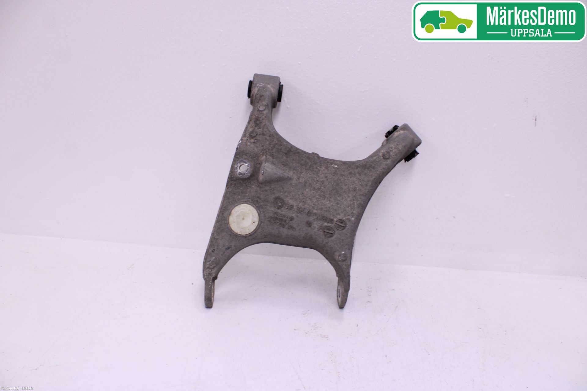 BMW 5 E60/61 Sed/Tou 02-10 Bærearm Bak Venstre