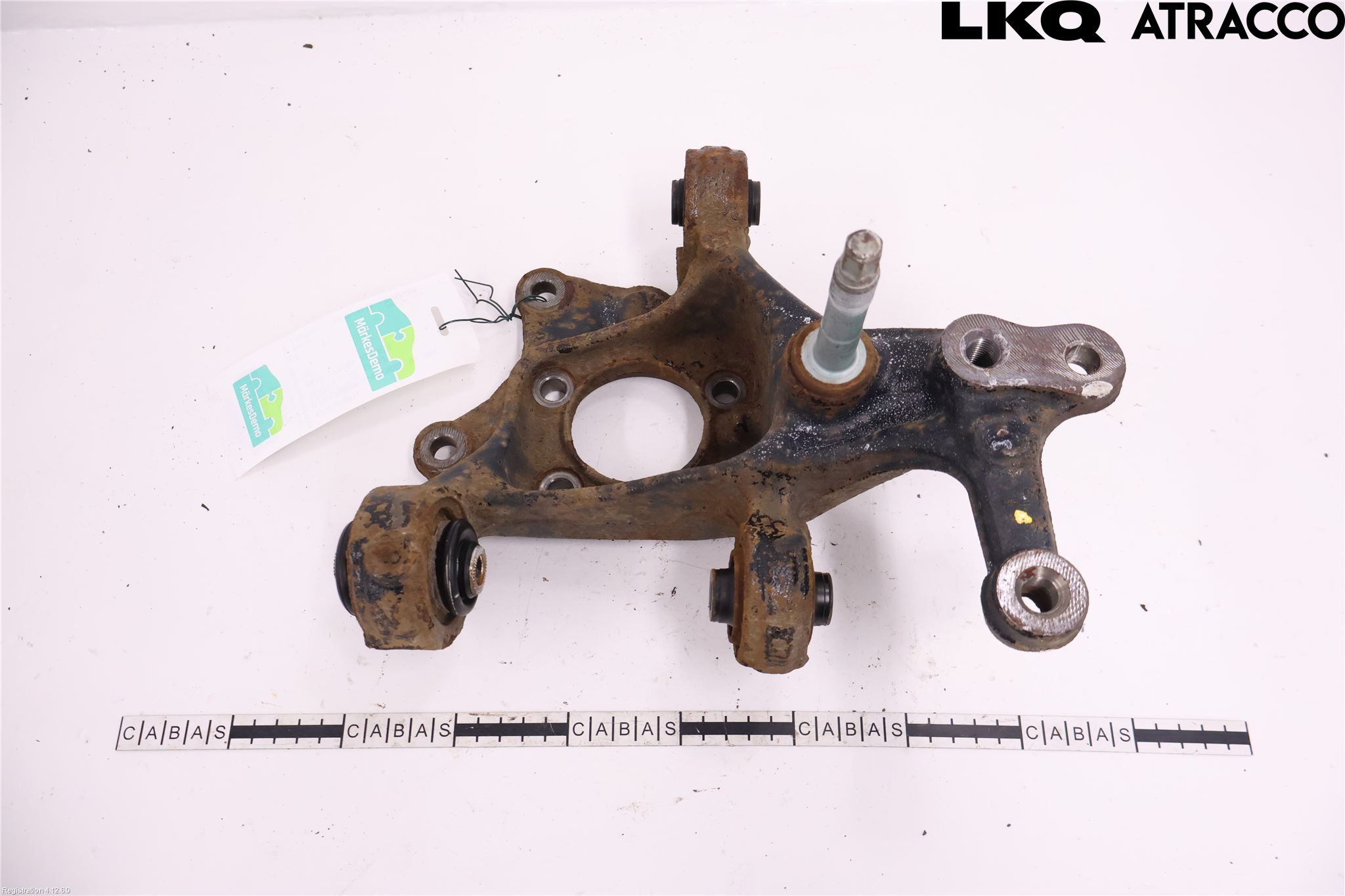 Toyota C-HR 16-23 Spindel Vb