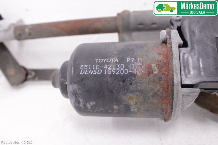 Toyota RAV 4 00-06 Viskermotor Frontrute