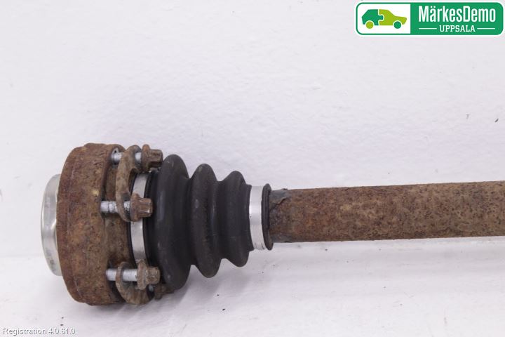 BMW 3 E90/91 SED/TOU 05-12 Drivaksel Bak Kompl Venstre