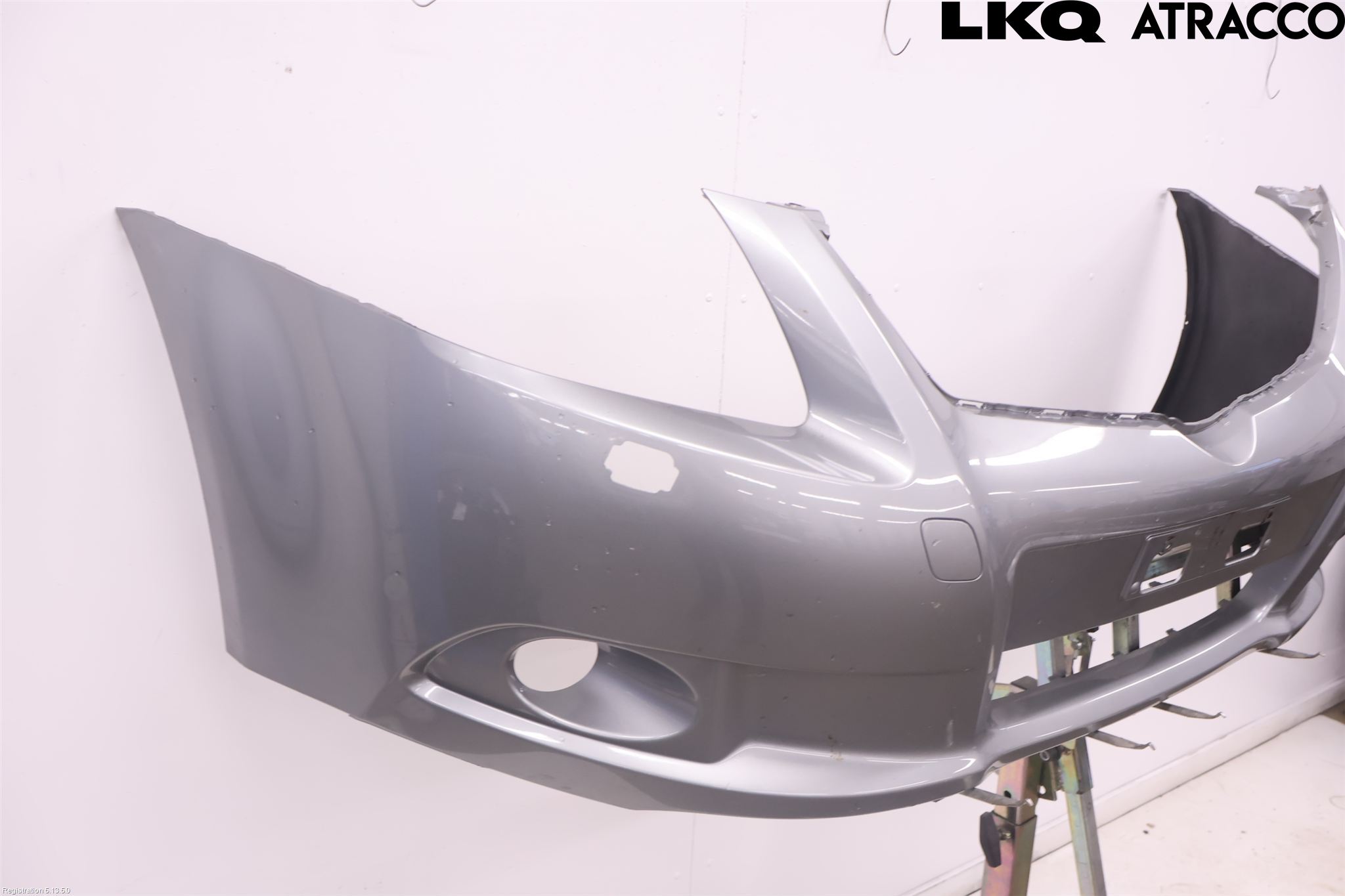 Toyota AVENSIS 09-15 Støtfanger Foran Plastdeksel