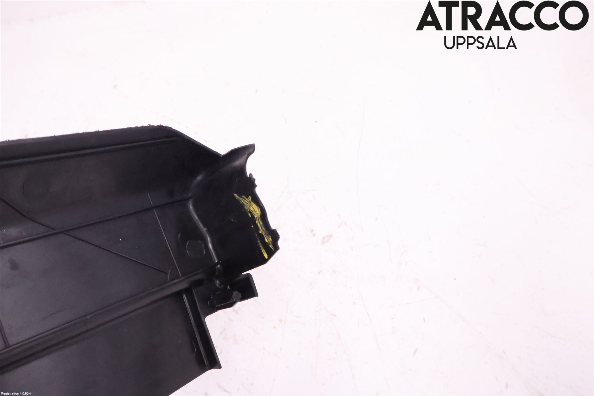 BMW 5 G30/G31/F90 17-23 Radiator Feste - Ramme - Bjelk