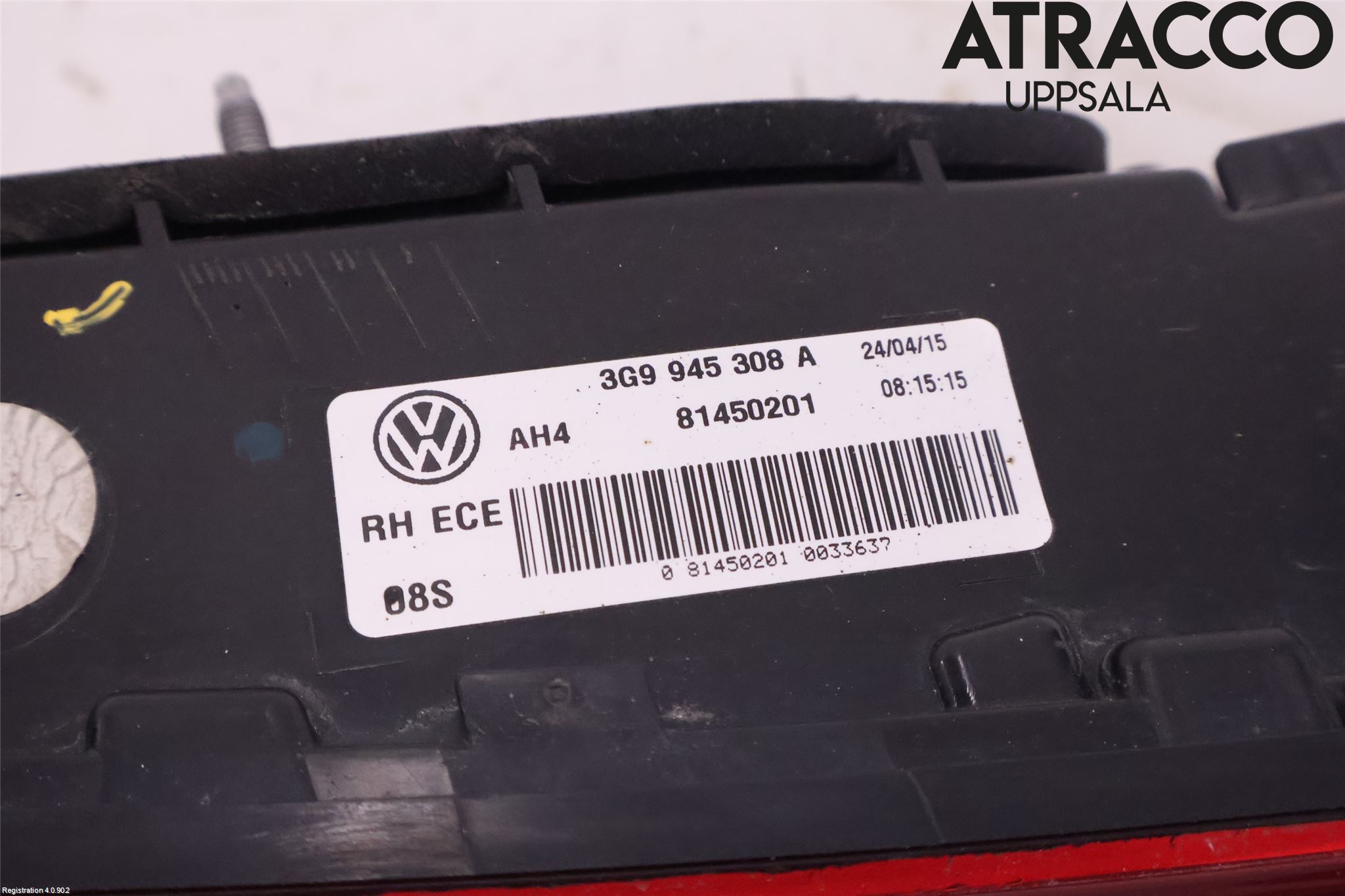 Volkswagen VW PASSAT 15-19 Baklykt Høyre  På Luke(Indre)