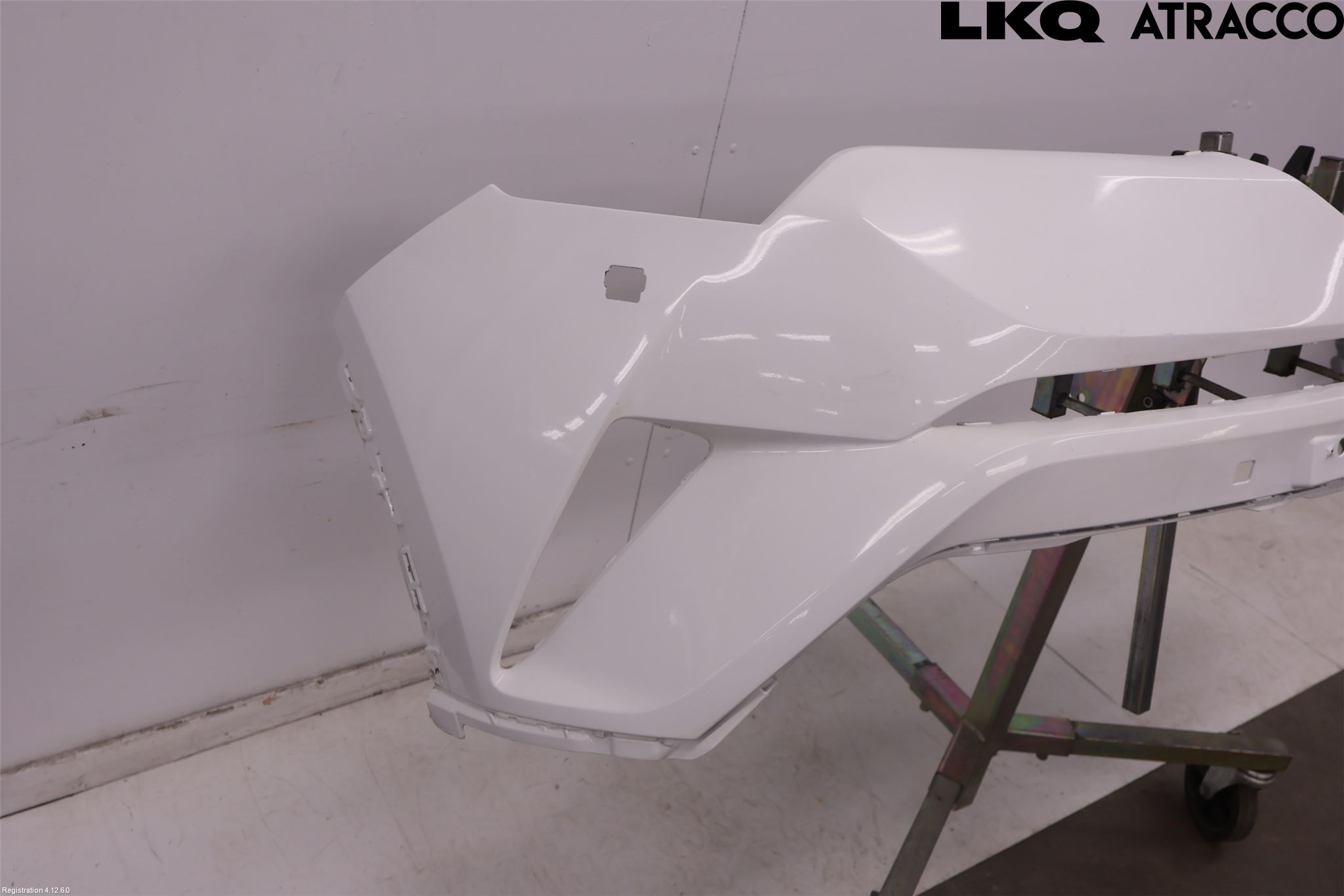 Toyota C-HR 16-23 Støtfanger Foran Plastdeksel