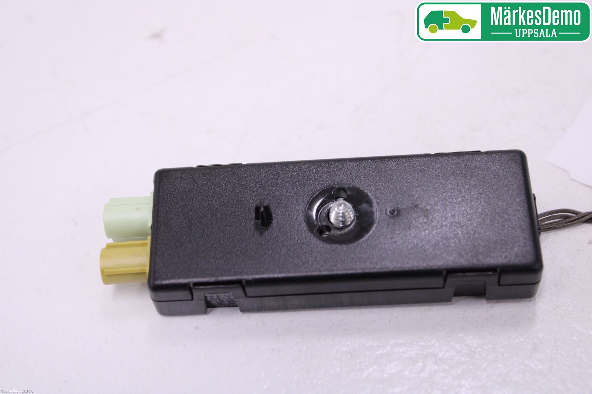 BMW i3 I01 13-22 Stereo Antenneforsterker