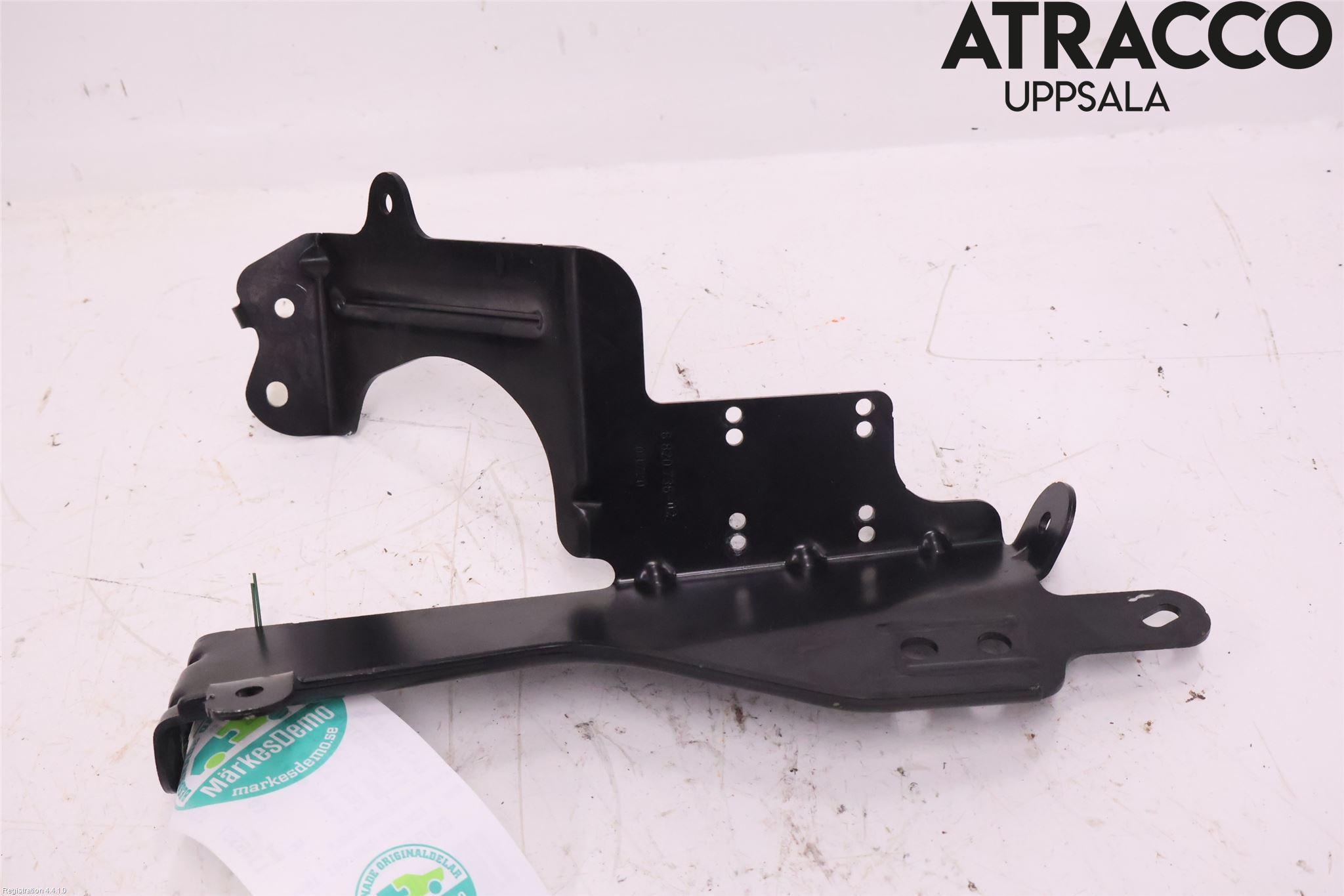 BMW 3 G20/G21/G80/G81 19- Radiator Feste - Ramme - Bjelk