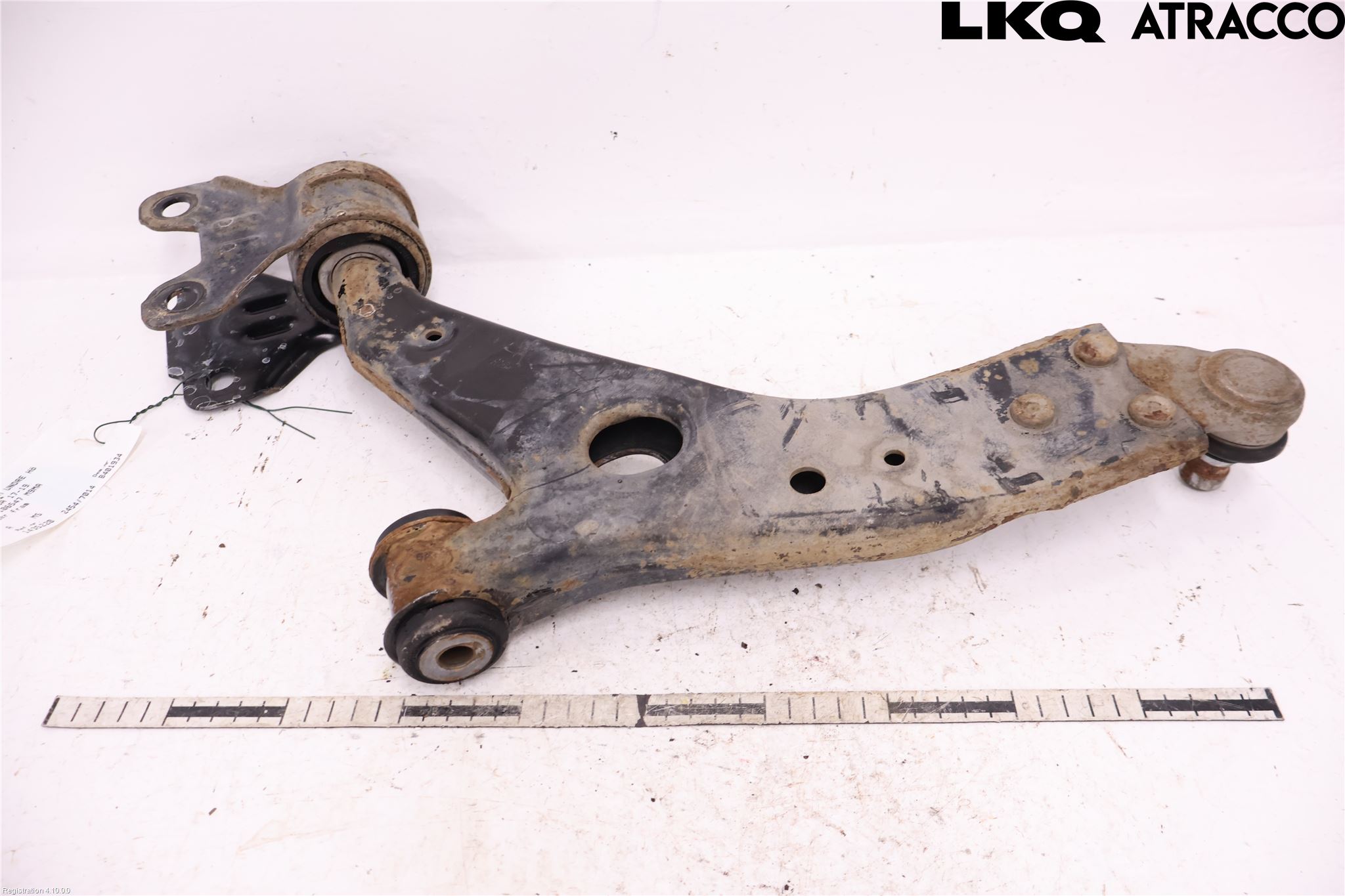 Ford KUGA 17-19 Bærearm Foran Høyre Nedre